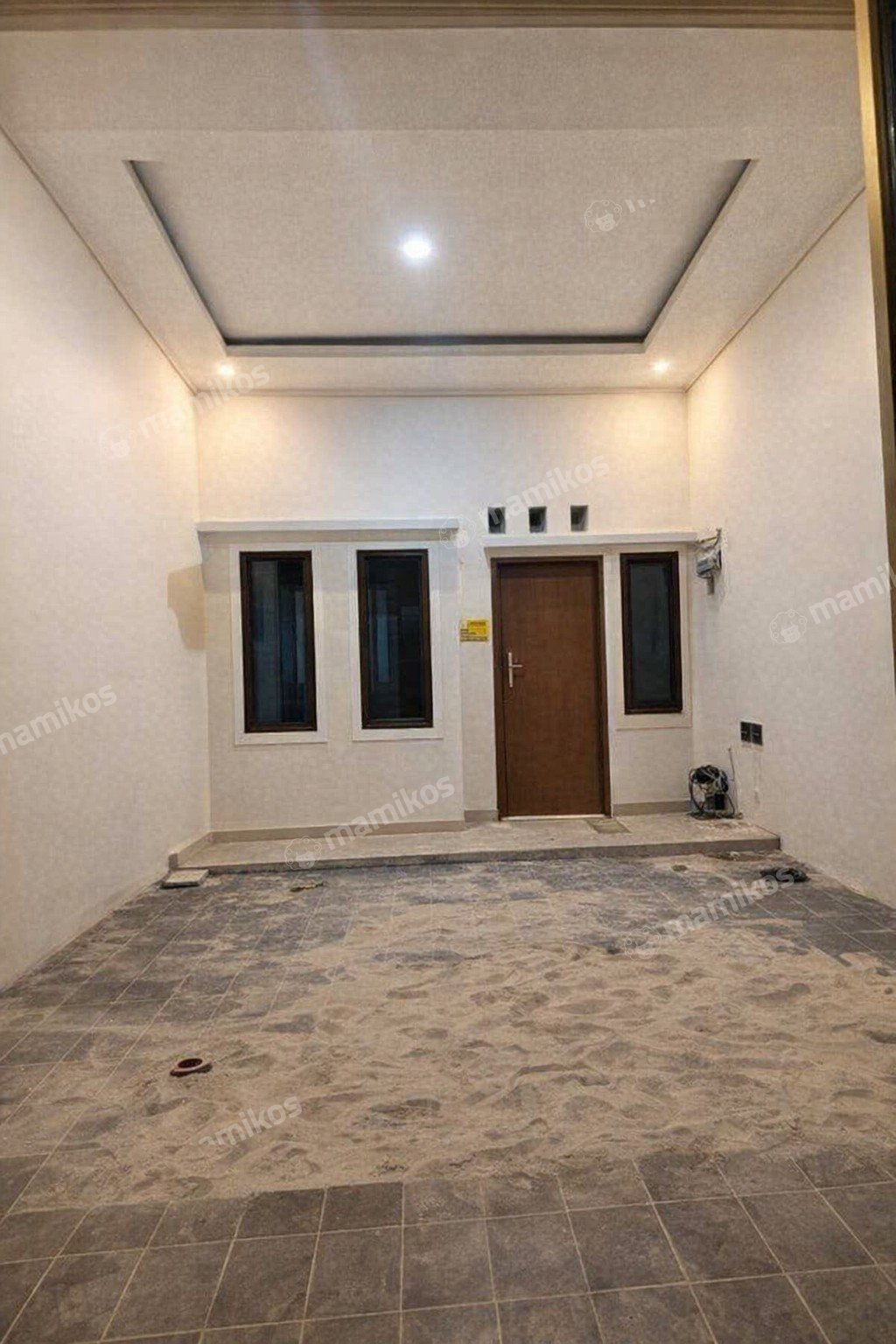 Rumah Sertifikat SHM 5 Kamar Tidur 3 Kamar Mandi Tanjung Duren Jakarta Barat - Photo 3