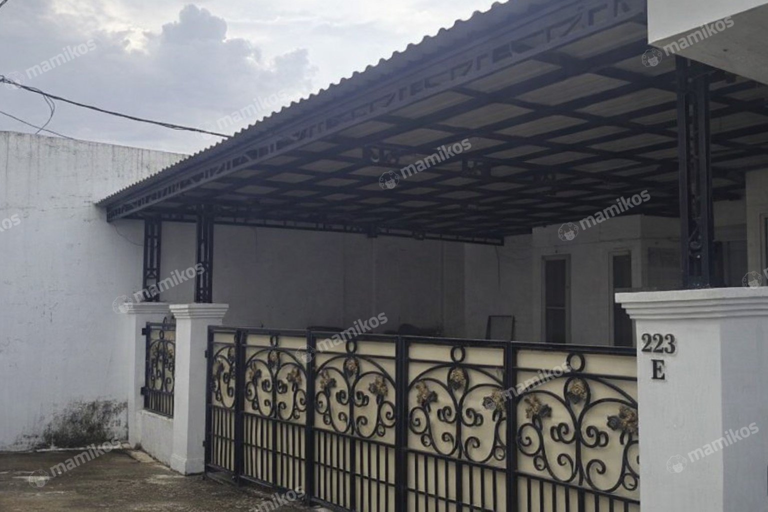 Rumah Sertifikat SHM 4 Kamar Tidur 3 Kamar Mandi Cipinang Jakarta Timur