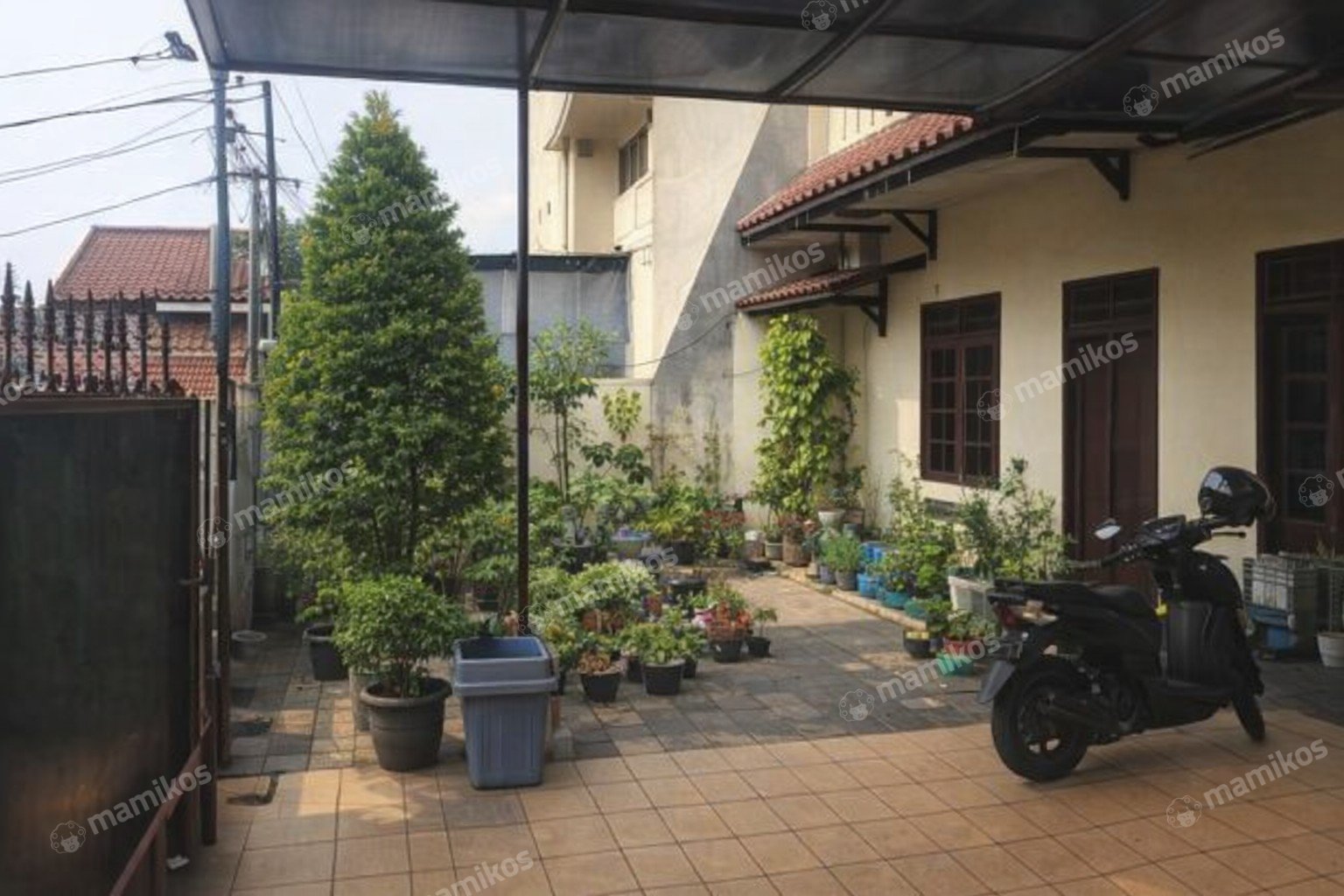 Rumah Sertifikat SHM 4 Kamar Tidur 3 Kamar Mandi Meruya Jakarta Barat - Photo 2