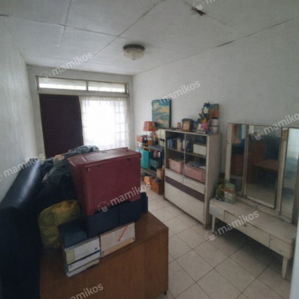 Rumah Sertifikat SHM 4 Kamar Tidur 3 Kamar Mandi Pulomas Jakarta Timur - Photo 3