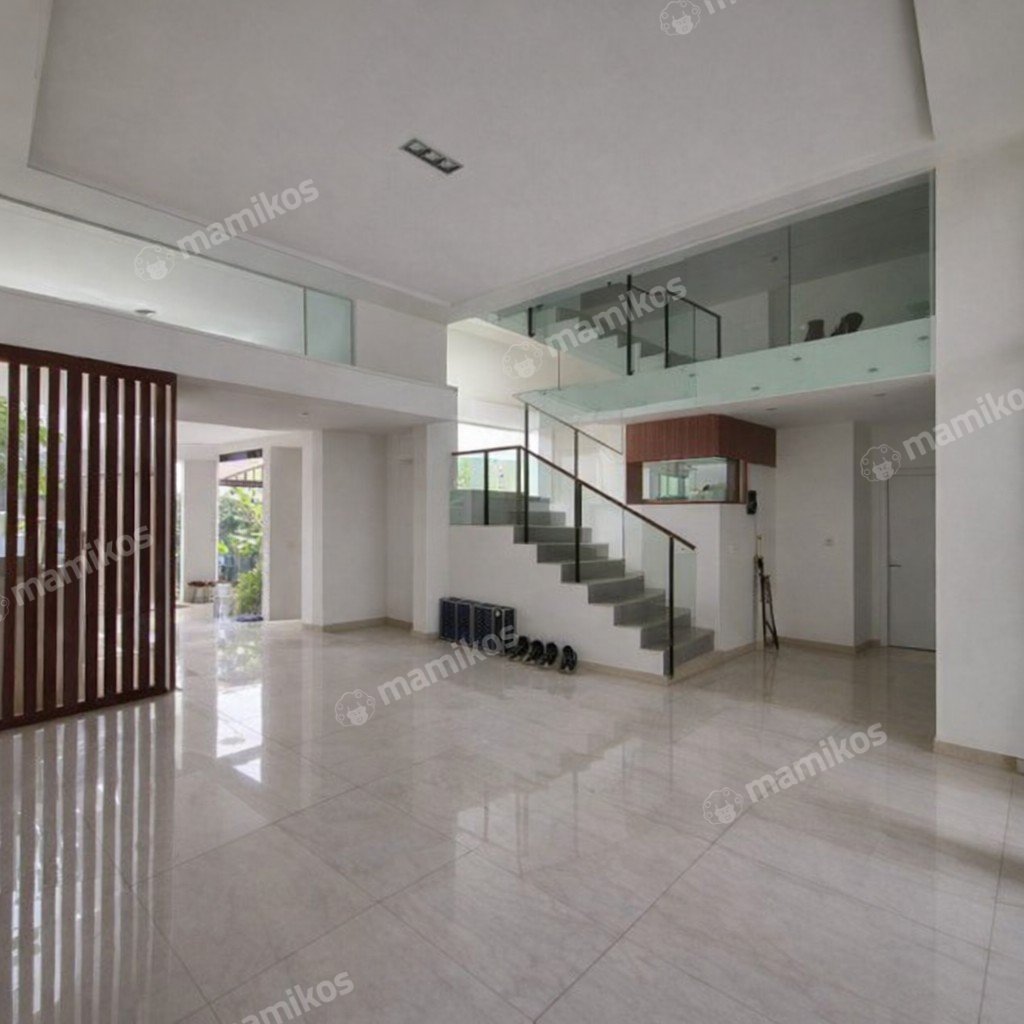 Rumah Sertifikat SHM 5 Kamar Tidur 5 Kamar Mandi Citra Garden Jakarta Barat - Photo 2