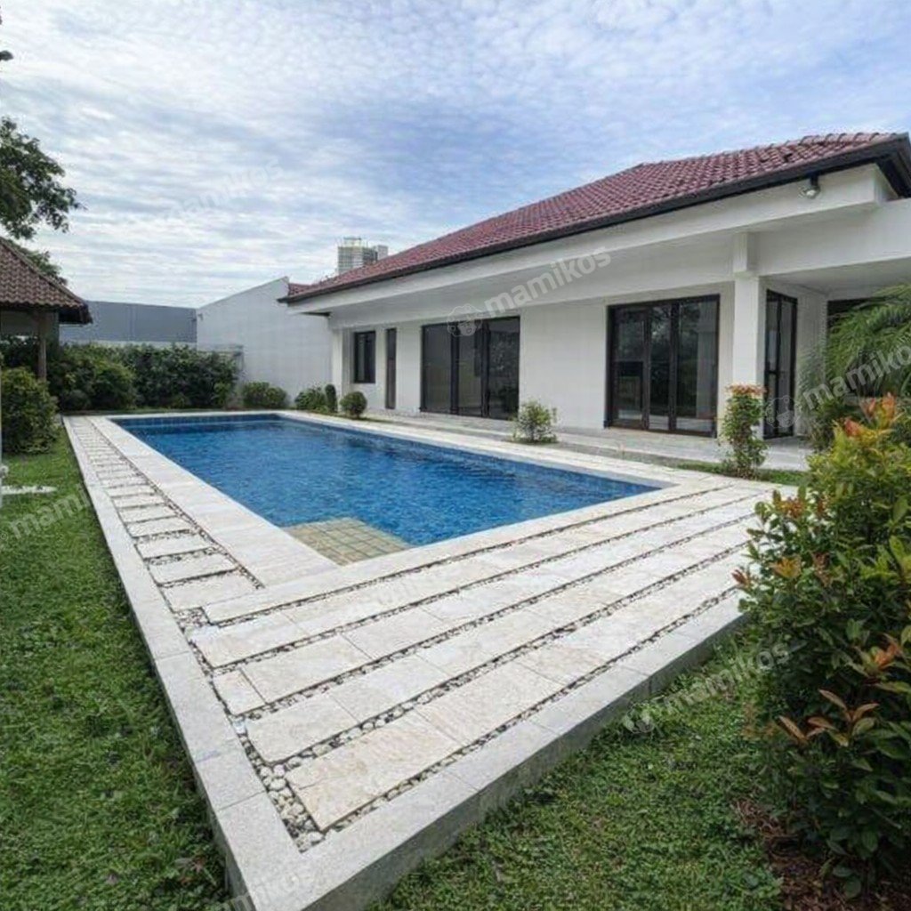 Rumah 5 Kamar Tidur 5 Kamar Mandi 1 Lantai Cipete Jakarta Selatan