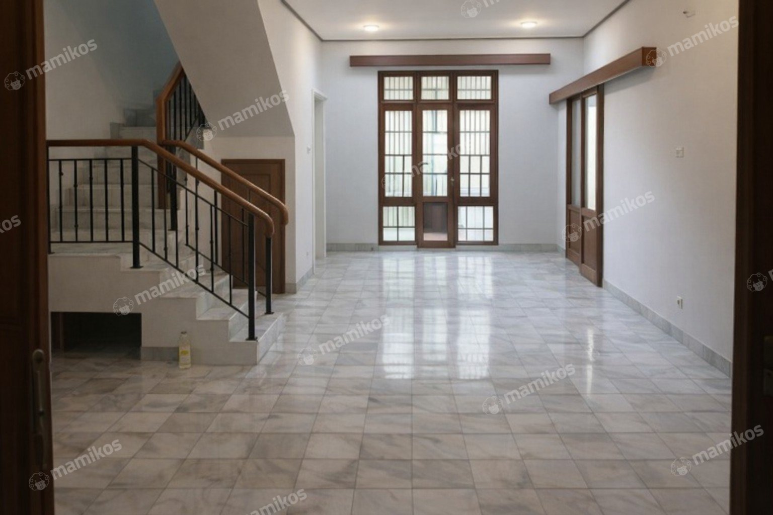 Rumah Sertifikat SHM 5 Kamar Tidur 4 Kamar Mandi Kebayoran Baru Jakarta Selatan