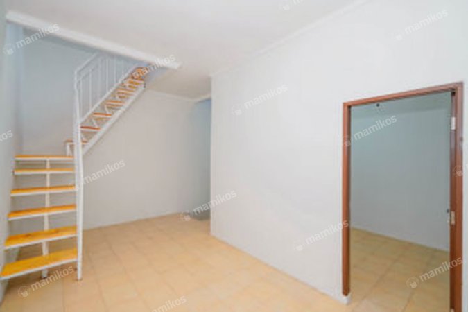 Rumah Sertifikat SHM 3 Kamar Tidur 2 Kamar Mandi Kota Wisata Bogor - Photo 3