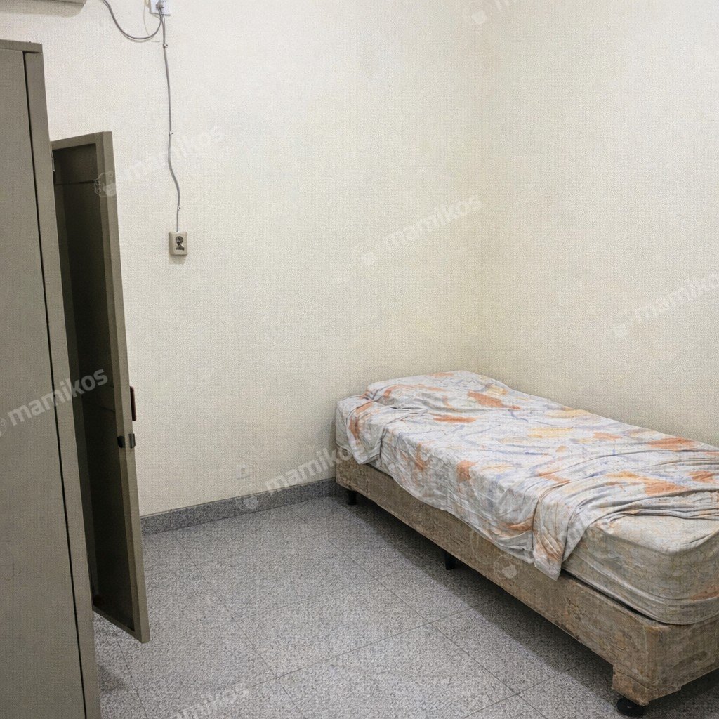 Rumah Sertifikat SHM 5 Kamar Tidur 4 Kamar Mandi Green Ville Jakarta Barat - Photo 4
