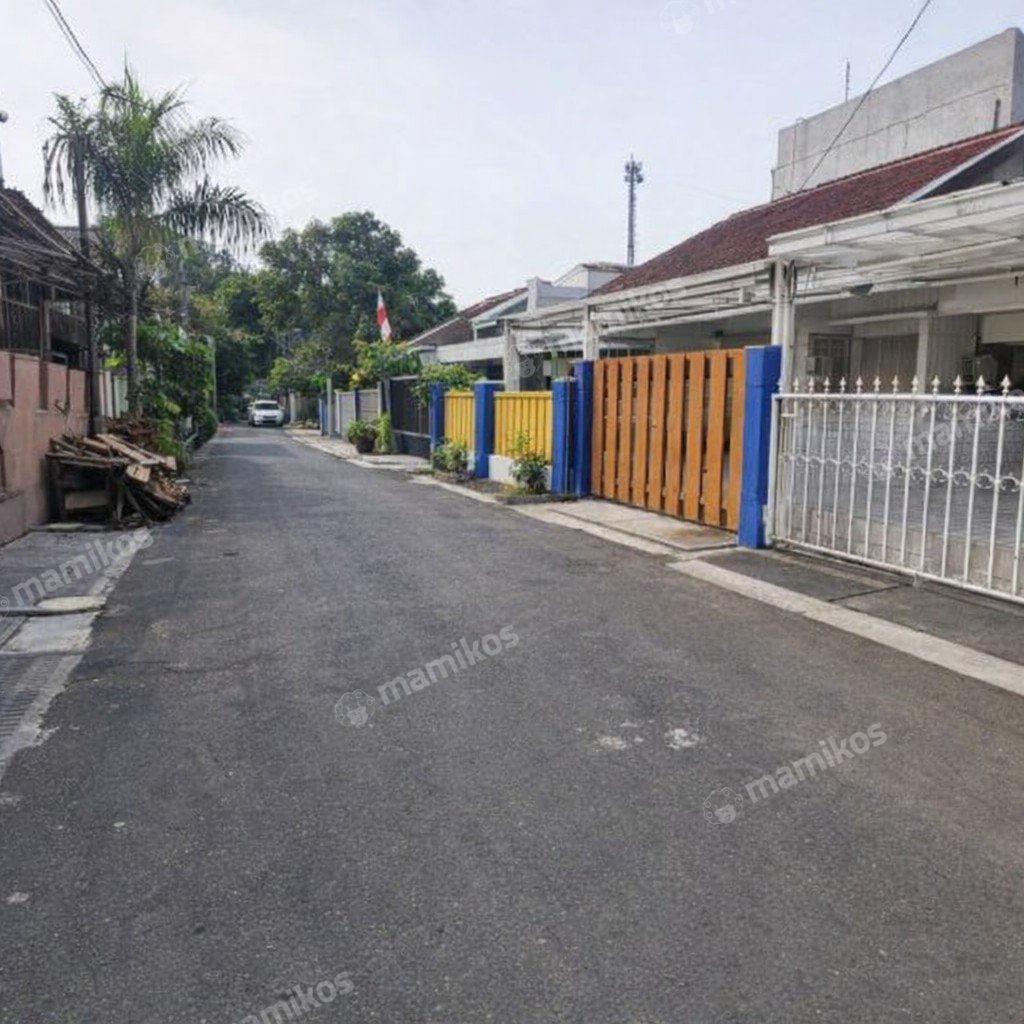Rumah Sertifikat SHM 4 Kamar Tidur 2 Kamar Mandi Meruya Jakarta Barat - Photo 5