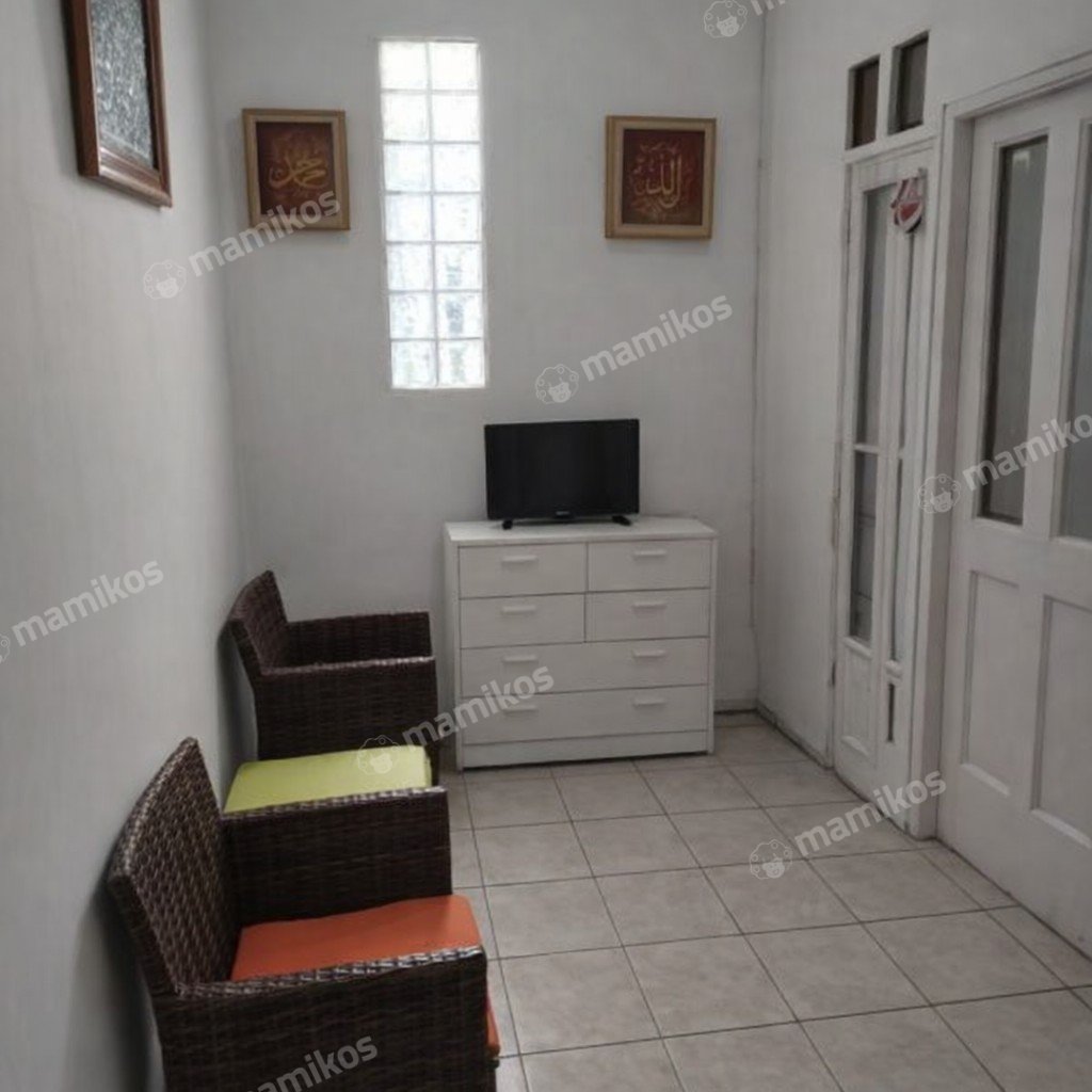 Rumah Sertifikat SHM 8 Kamar Tidur 4 Kamar Mandi Tebet Jakarta Selatan - Photo 2