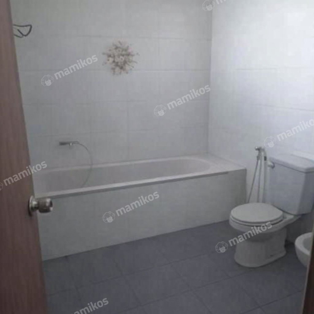 Rumah Sertifikat SHM 6 Kamar Tidur 5 Kamar Mandi Kebon Jeruk Jakarta Barat - Photo 2