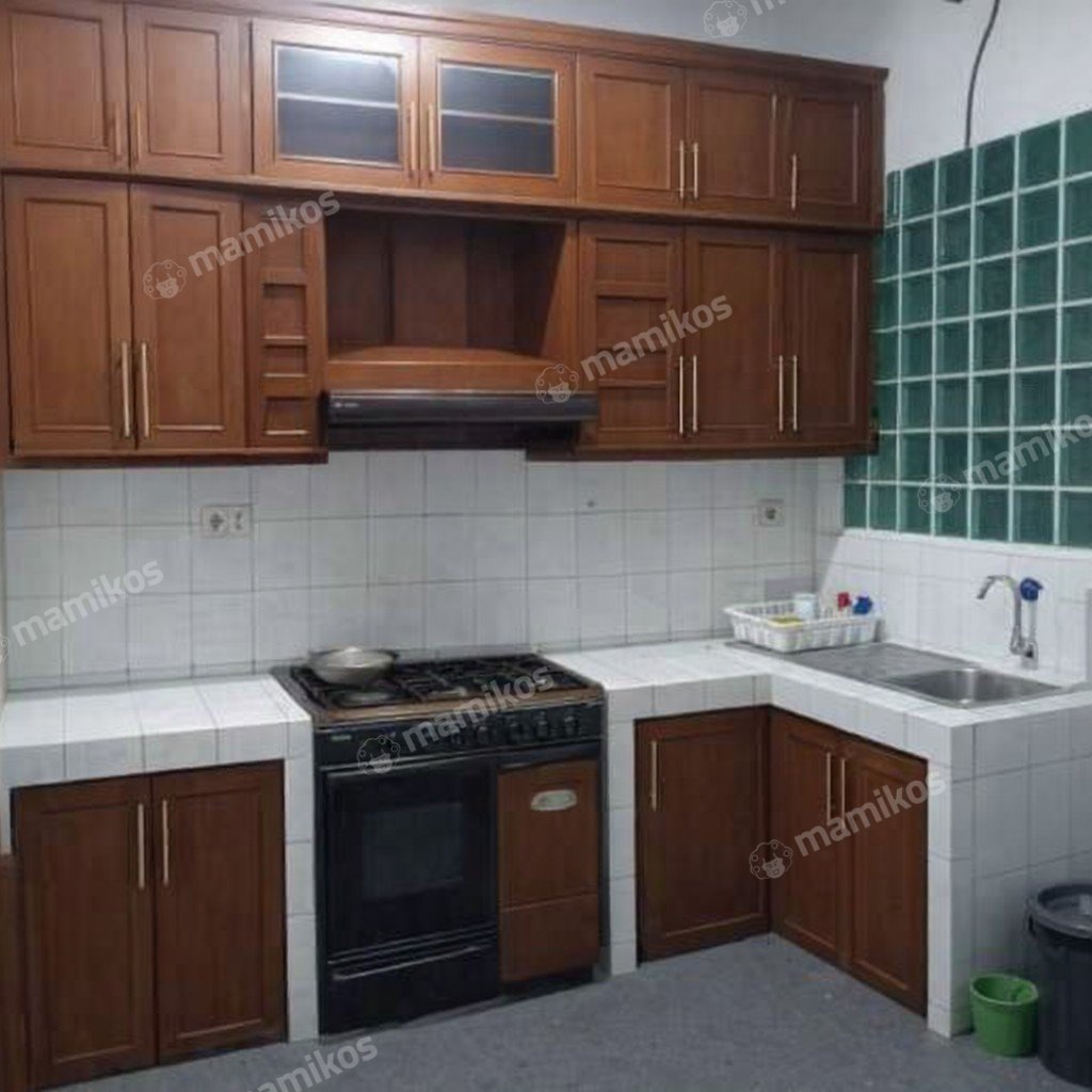 Rumah Sertifikat SHM 6 Kamar Tidur 5 Kamar Mandi Kebon Jeruk Jakarta Barat - Photo 4