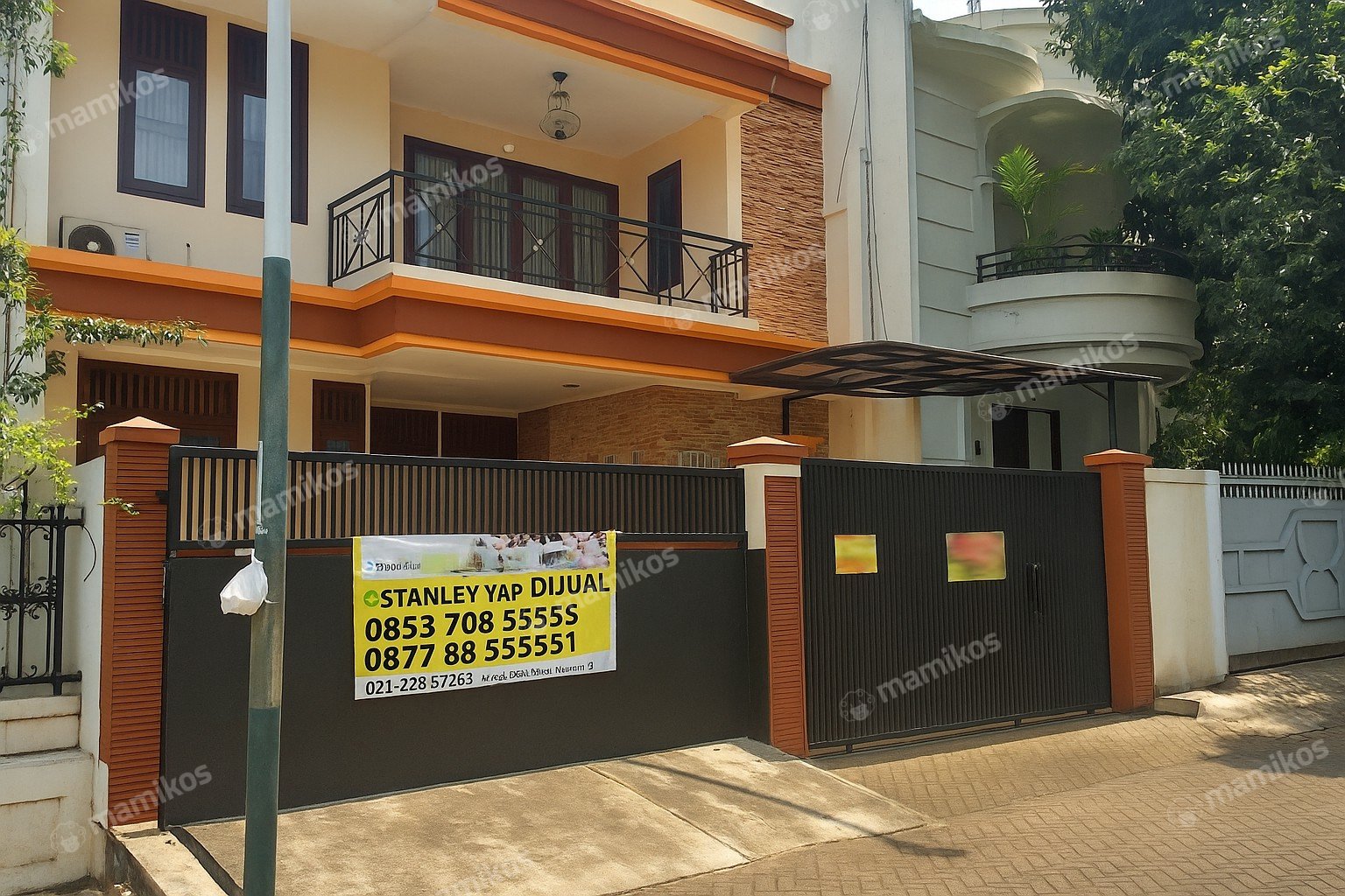 Rumah 4 Kamar Tidur 3 Kamar Mandi Puri Indah Jakarta Barat