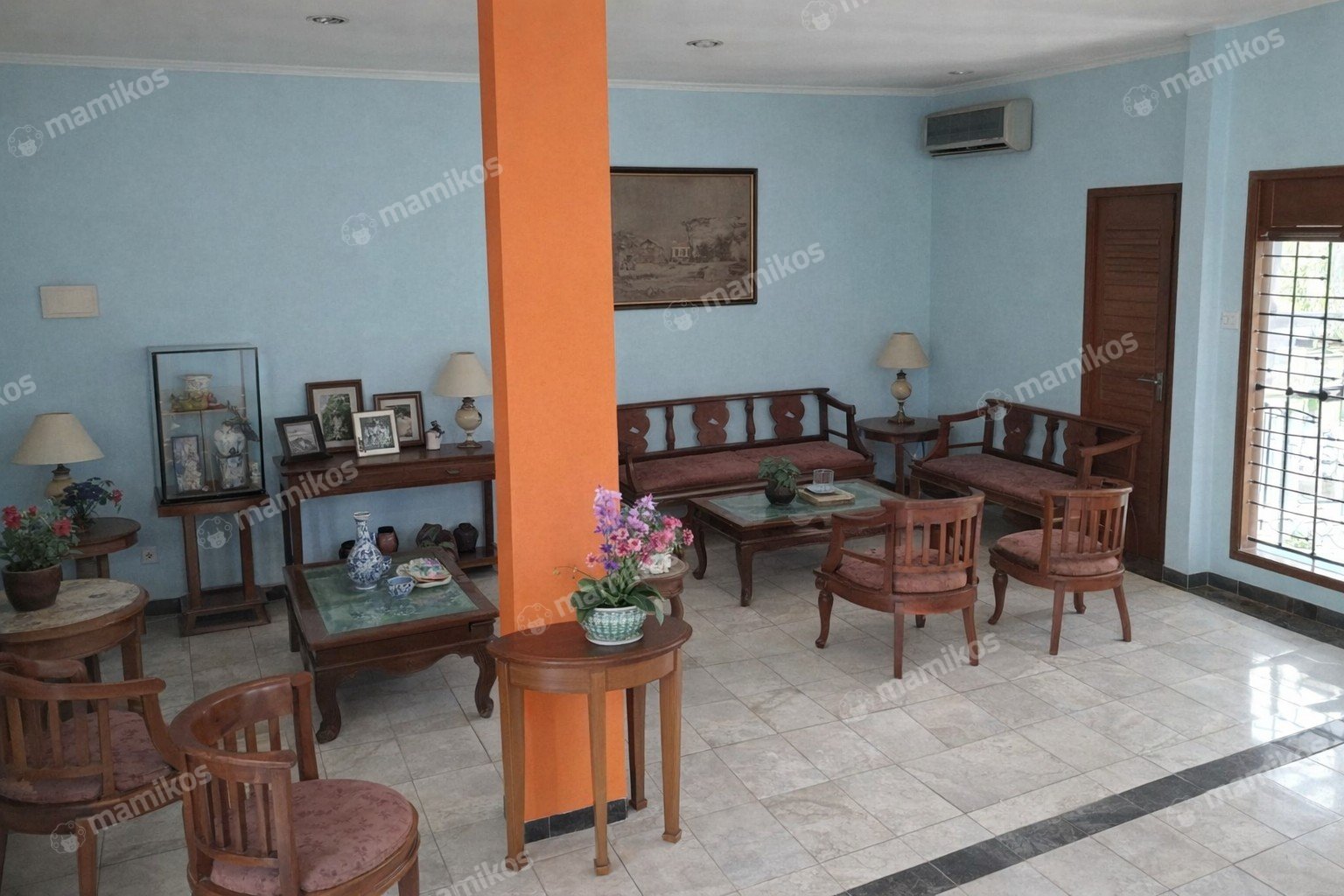 Rumah Sertifikat SHM 3 Kamar Tidur 3 Kamar Mandi Kota Wisata Jakarta Timur - Photo 2