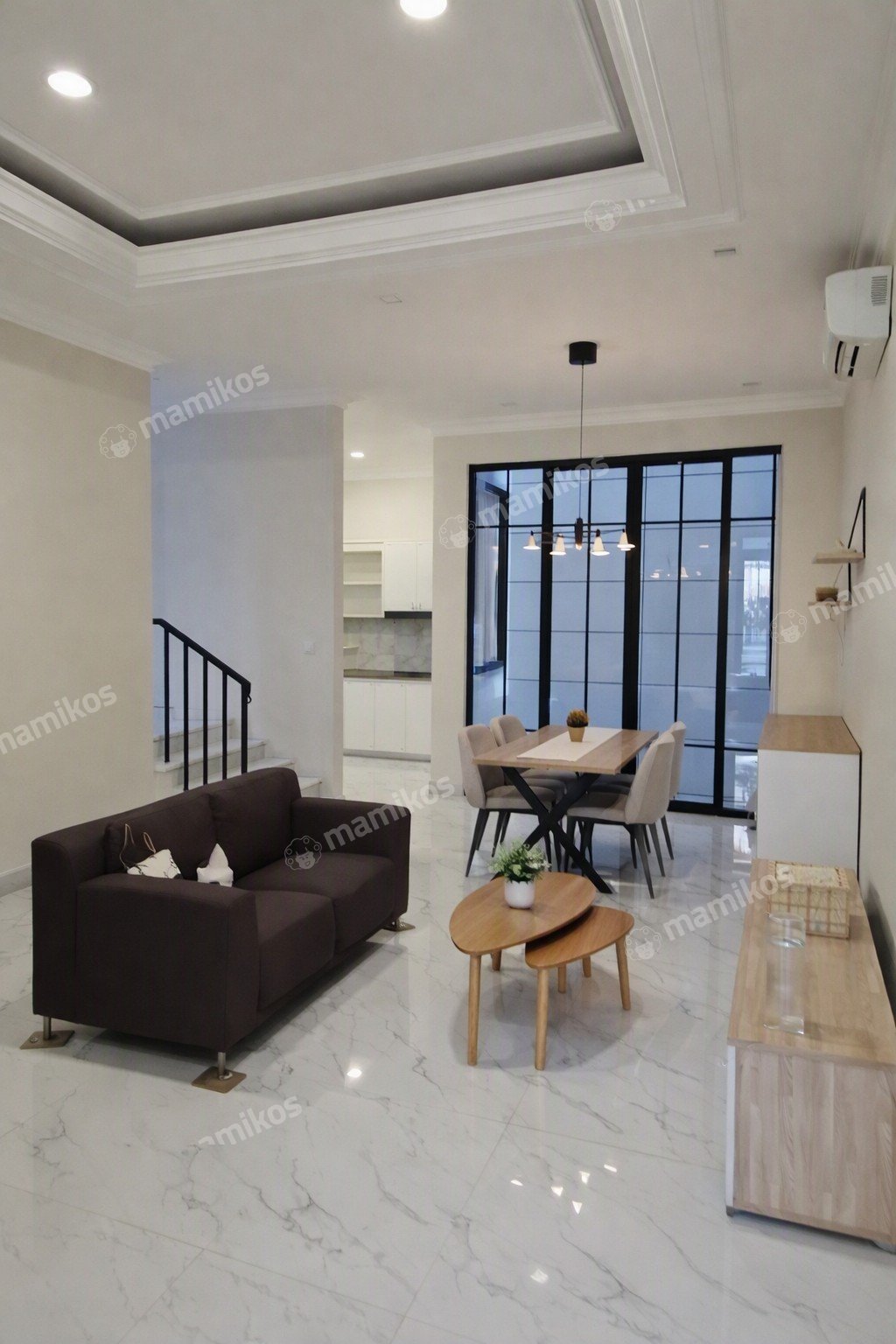 Rumah Sertifikat SHM 4 Kamar Tidur 3 Kamar Mandi Kelapa Gading Jakarta Utara - Photo 2