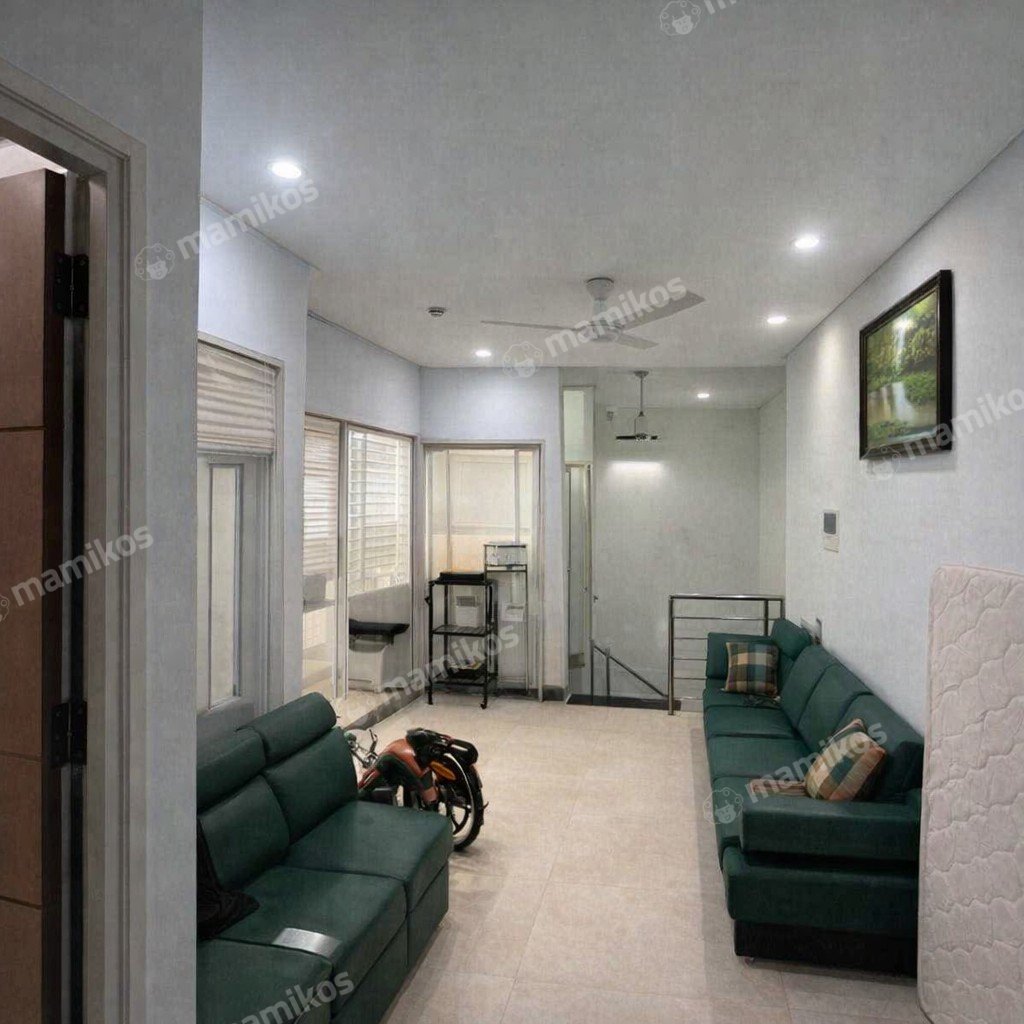 Rumah Sertifikat SHM 5 Kamar Tidur 3 Kamar Mandi Tanjung Duren Jakarta Barat - Photo 5