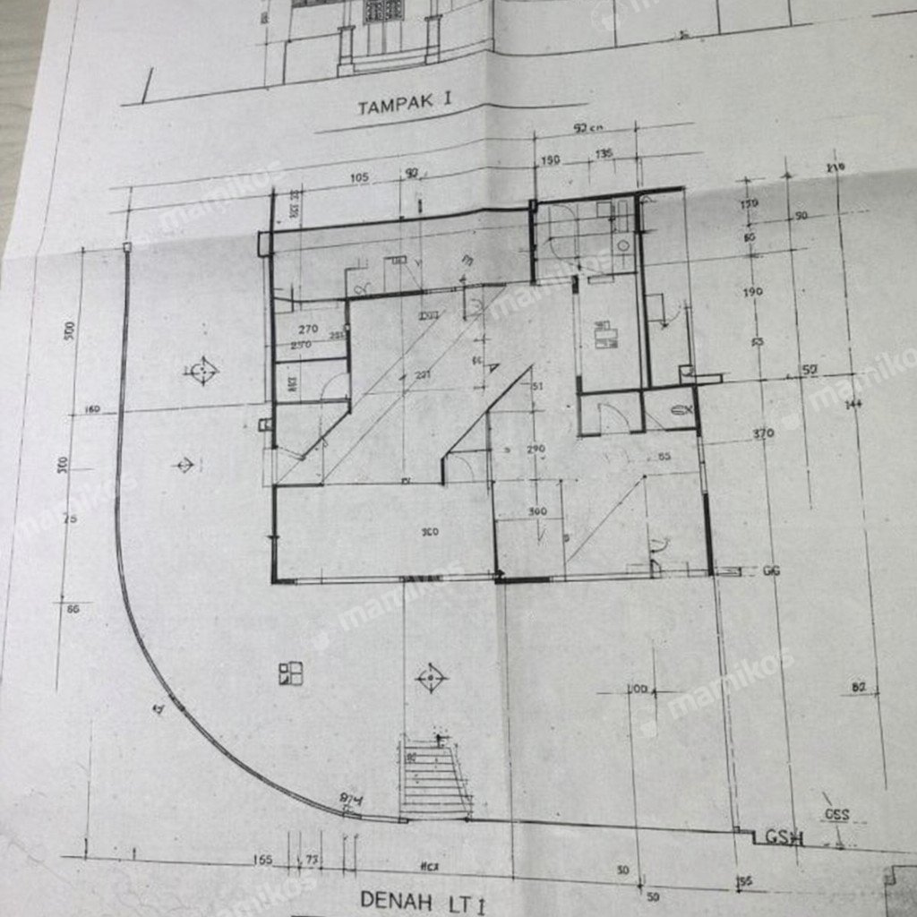 Rumah Sertifikat SHM 9 Kamar Tidur 4 Kamar Mandi Kebayoran Baru Jakarta Selatan - Photo 2
