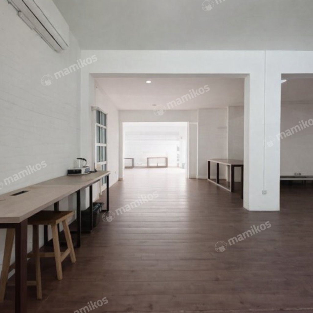 Rumah Sertifikat SHM 9 Kamar Tidur 4 Kamar Mandi Kebayoran Baru Jakarta Selatan - Photo 4