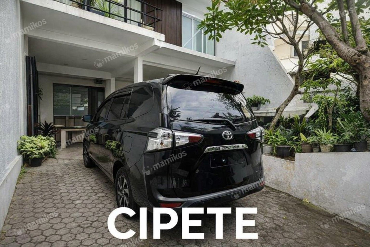 Rumah 5 Kamar Tidur 3 Kamar Mandi 2 Lantai Cipete Jakarta Selatan