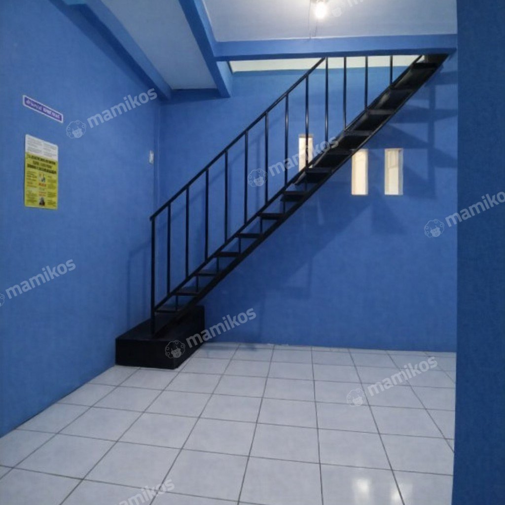 Rumah Sertifikat SHM 3 Kamar Tidur 3 Kamar Mandi Cipinang Jakarta Timur - Photo 2