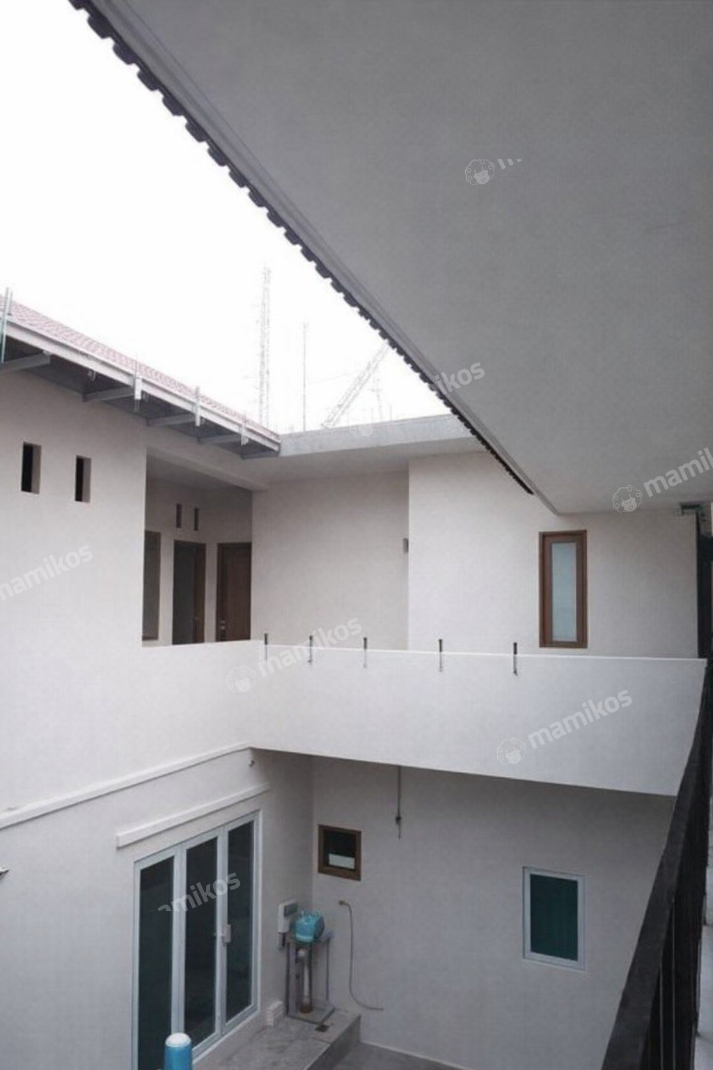 Rumah Sertifikat SHM 33 Kamar Tidur 19 Kamar Mandi Gatot Subroto Jakarta Selatan - Photo 2