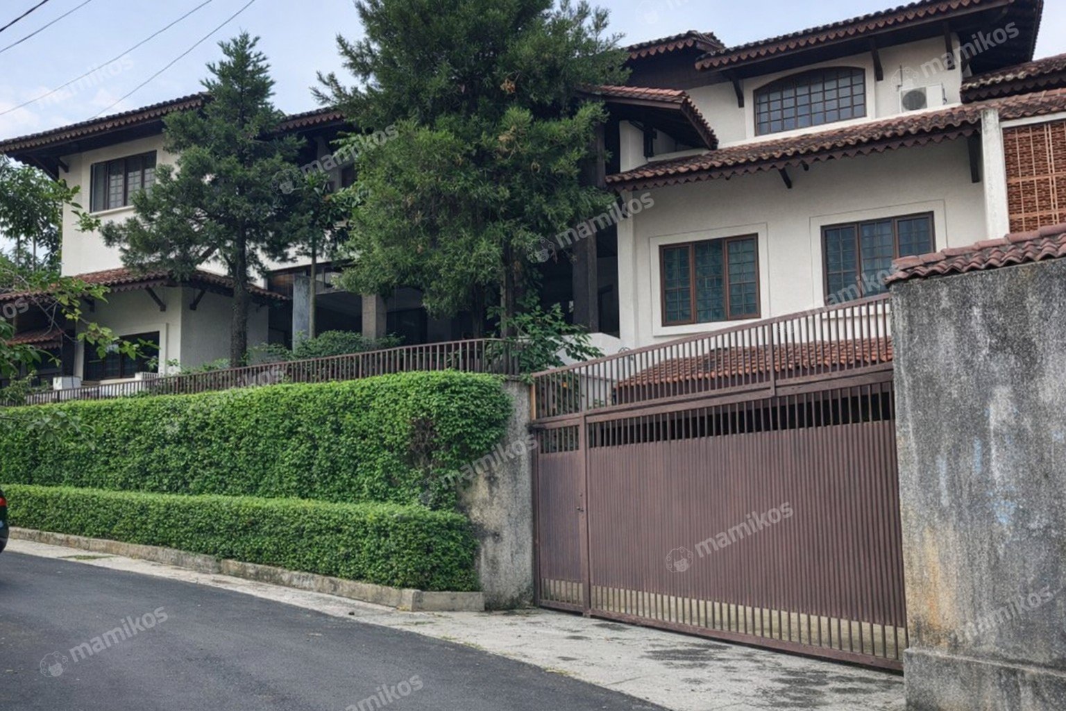 Rumah Sertifikat HGB 5 Kamar Tidur 4 Kamar Mandi Cilandak Jakarta Selatan