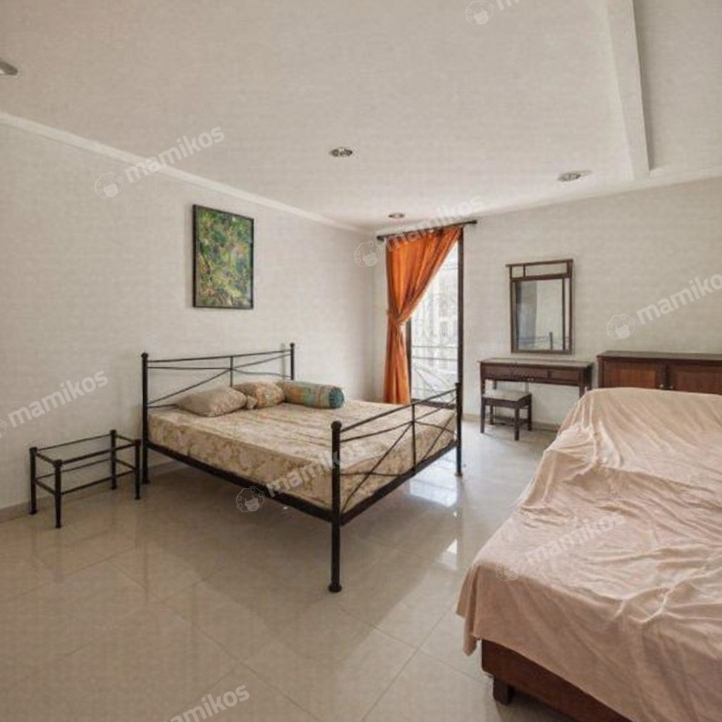 Rumah Sertifikat SHM 4 Kamar Tidur 5 Kamar Mandi Bangka Jakarta Selatan - Photo 4