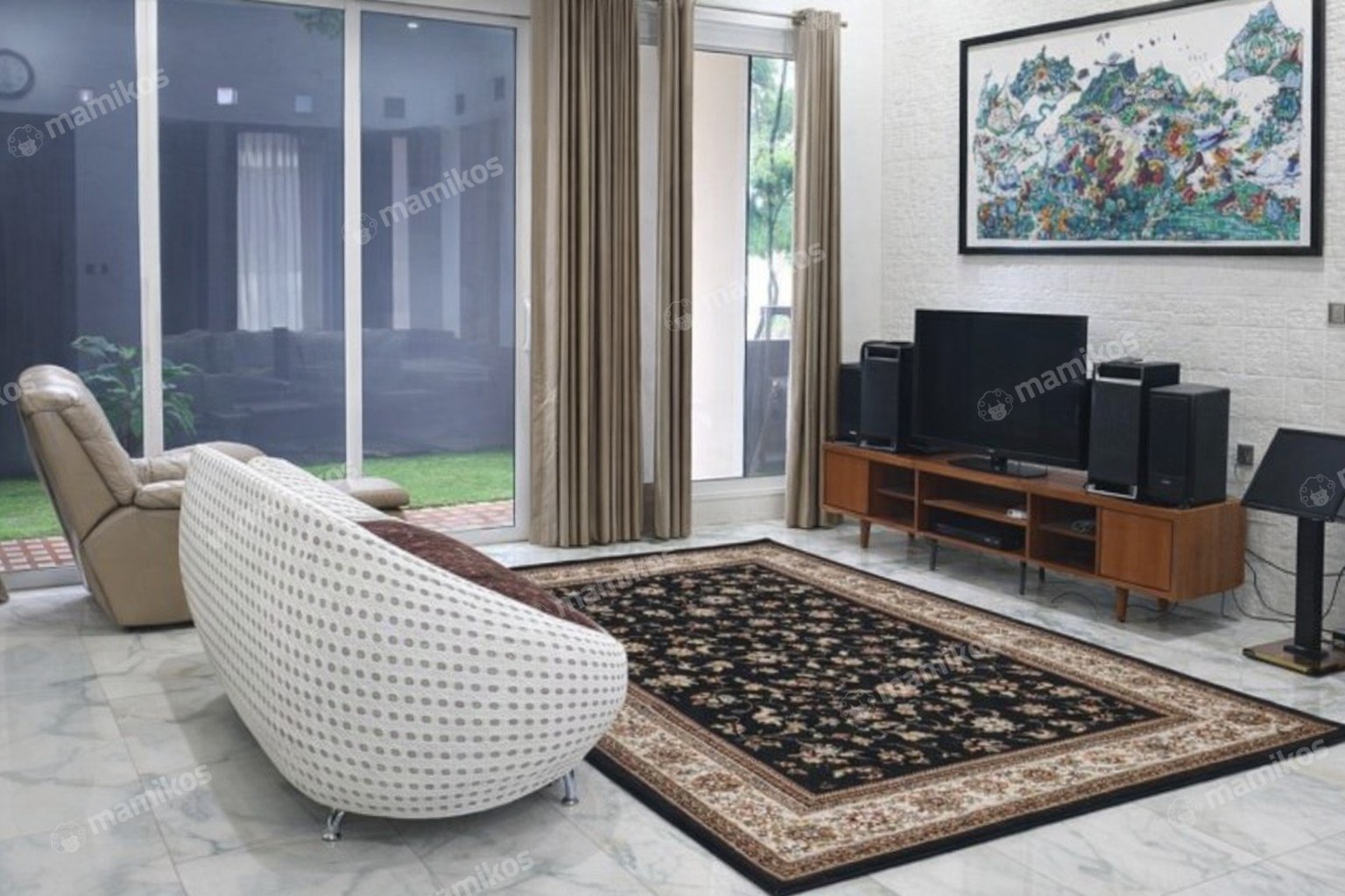 Rumah Sertifikat SHM 5 Kamar Tidur 4 Kamar Mandi Citra Grand Jakarta Timur