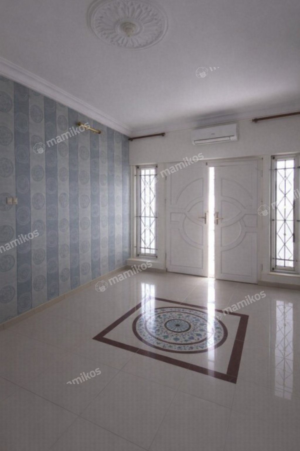 Rumah Sertifikat SHM 4 Kamar Tidur 3 Kamar Mandi Kota Wisata Jakarta Timur - Photo 2