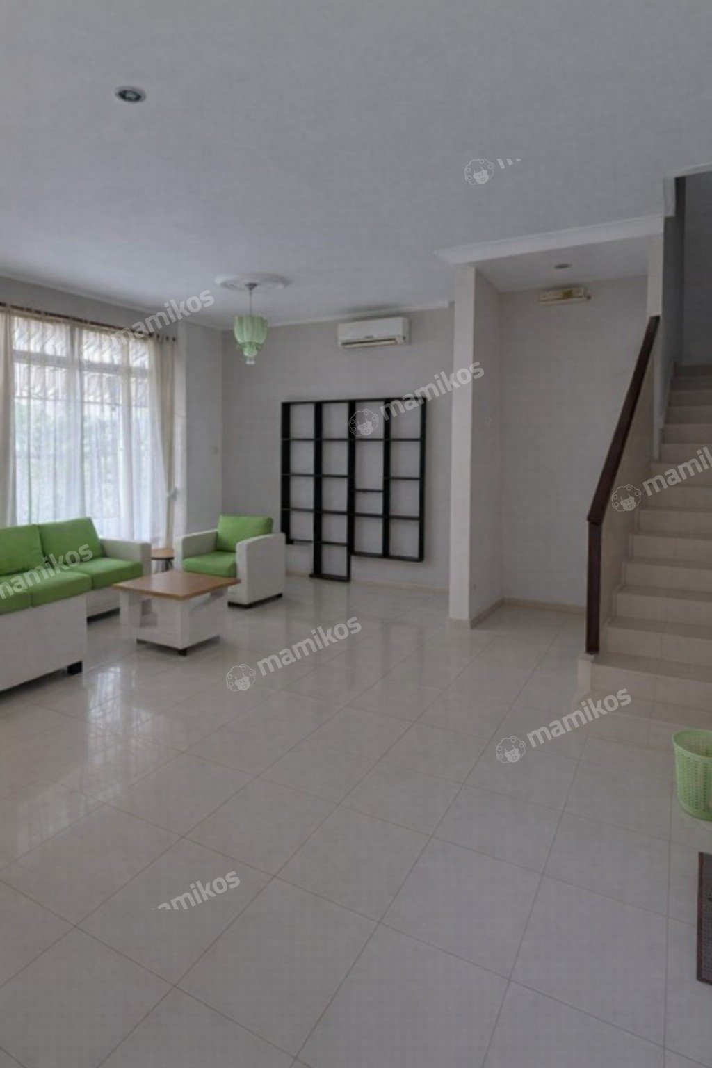 Rumah Sertifikat SHM 4 Kamar Tidur 3 Kamar Mandi Kota Wisata Jakarta Timur - Photo 5