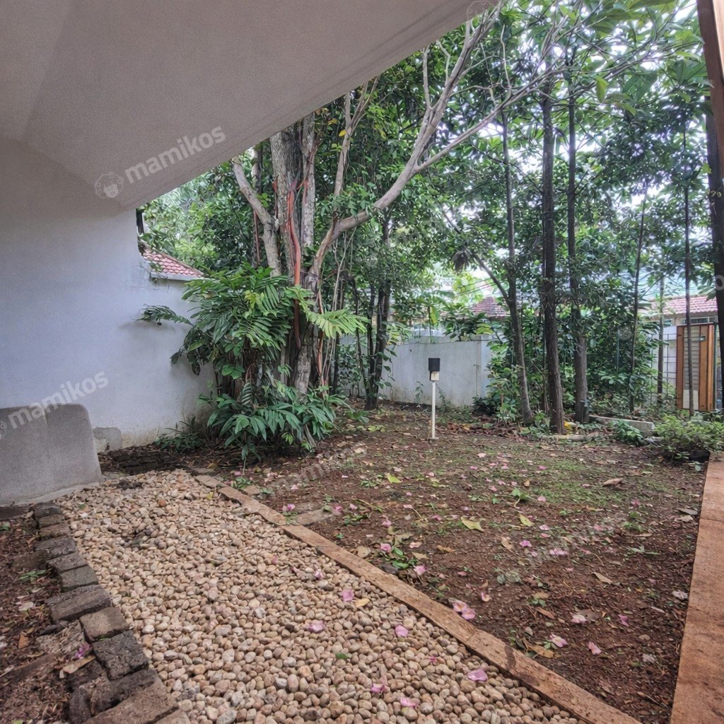 Rumah Sertifikat SHM 2 Kamar Tidur 2 Kamar Mandi Lebak Bulus Jakarta Selatan - Photo 2