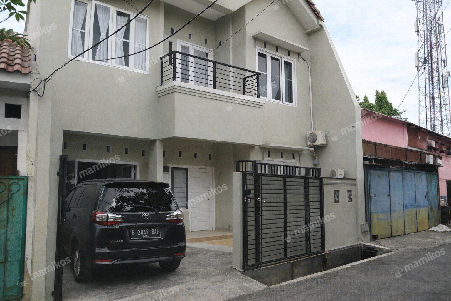 Rumah Sertifikat SHM 6 Kamar Tidur 4 Kamar Mandi Pinang Ranti Jakarta Timur
