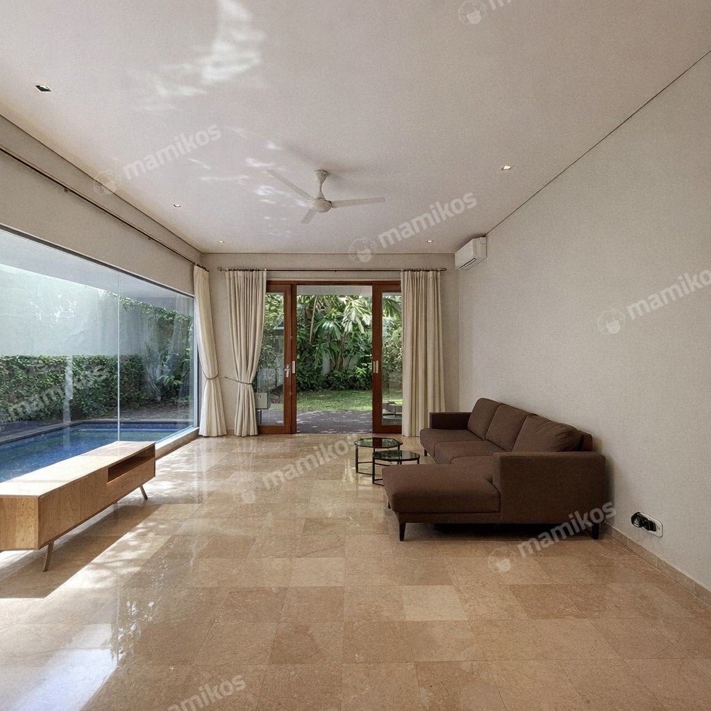 Rumah Sertifikat SHM 5 Kamar Tidur 5 Kamar Mandi Kemang Jakarta Selatan - Photo 2