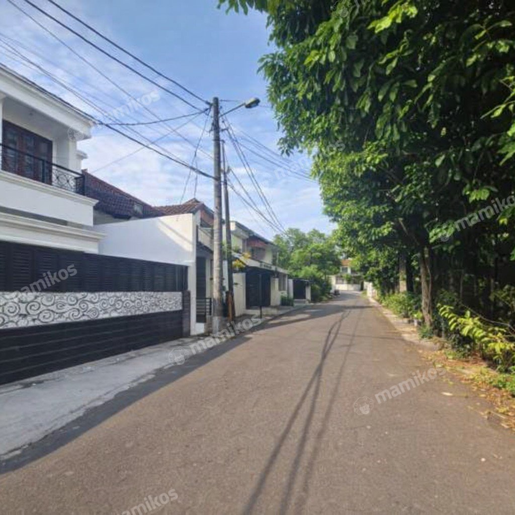 Rumah Sertifikat SHM 6 Kamar Tidur 6 Kamar Mandi Duren Sawit Jakarta Timur - Photo 3