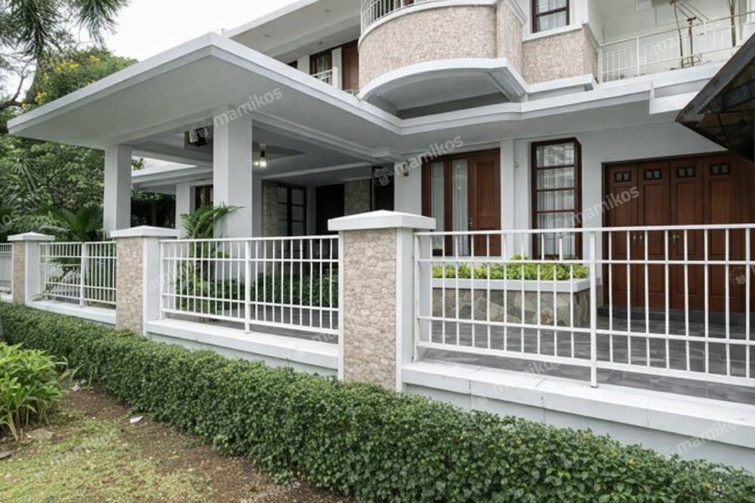Rumah Sertifikat SHM 5 Kamar Tidur 5 Kamar Mandi Pondok Indah Jakarta Selatan