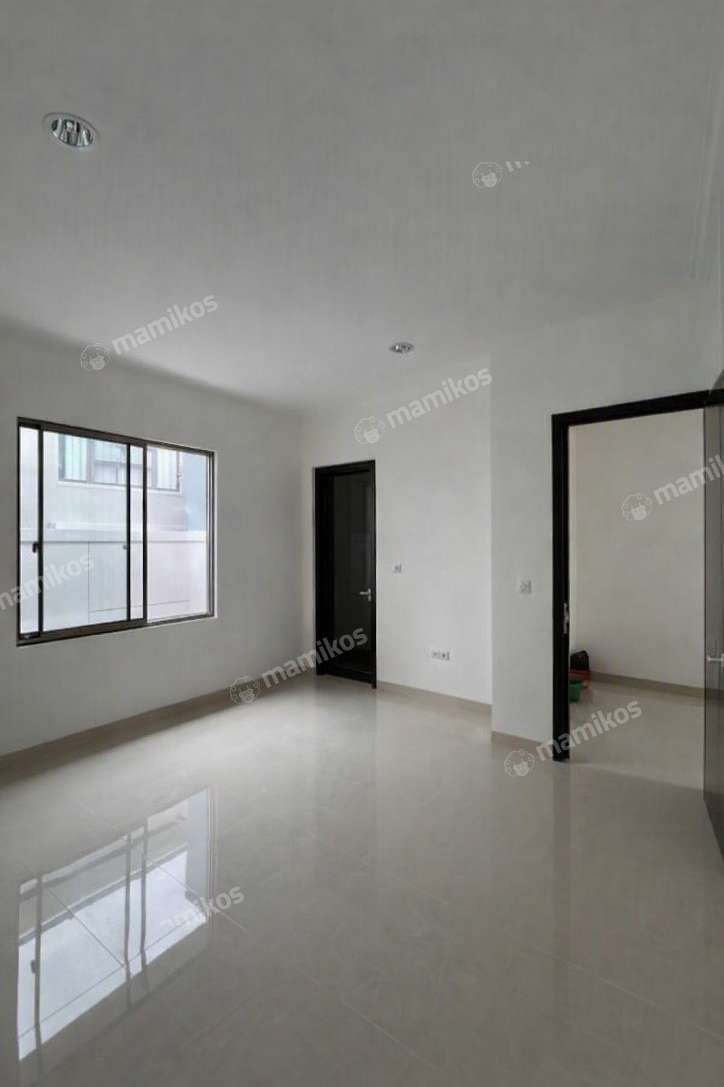 Rumah Baru Sertifikat HGB 3 Kamar Tidur Golf Island Jakarta Utara - Photo 2