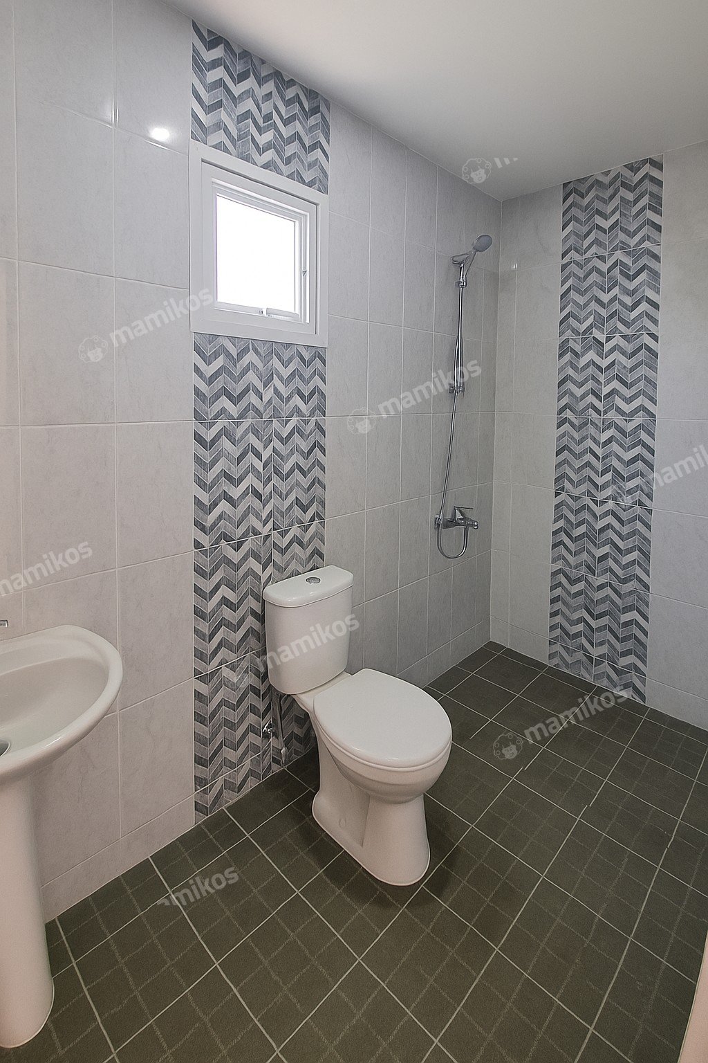 Rumah Sertifikat SHM 3 Kamar Tidur 2 Kamar Mandi Puri Indah Jakarta Barat - Photo 5