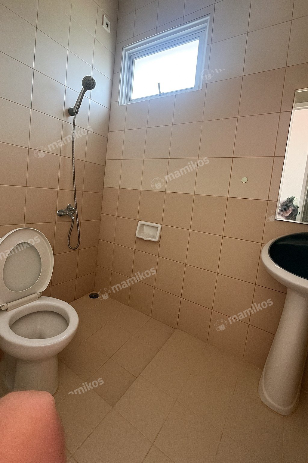 Rumah Sertifikat SHM 3 Kamar Tidur 3 Kamar Mandi Jakarta Garden City Jakarta Timur - Photo 5