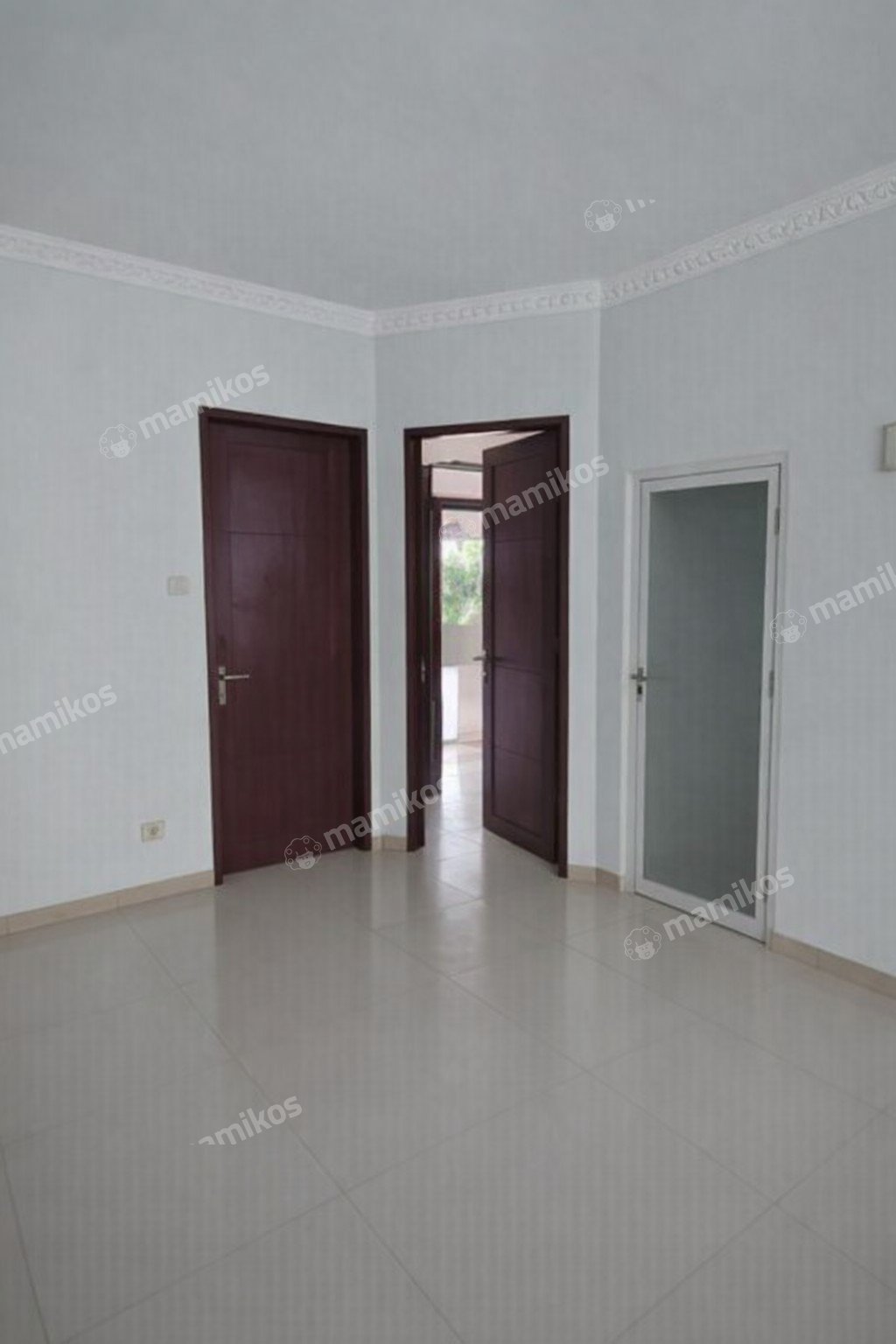 Rumah Sertifikat SHM 6 Kamar Tidur 3 Kamar Mandi Cipinang Jakarta Timur - Photo 3
