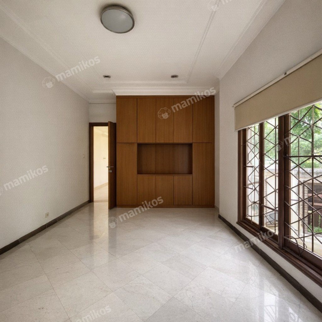 Rumah Sertifikat SHM 4 Kamar Tidur 4 Kamar Mandi Kebayoran Baru Jakarta Selatan - Photo 3