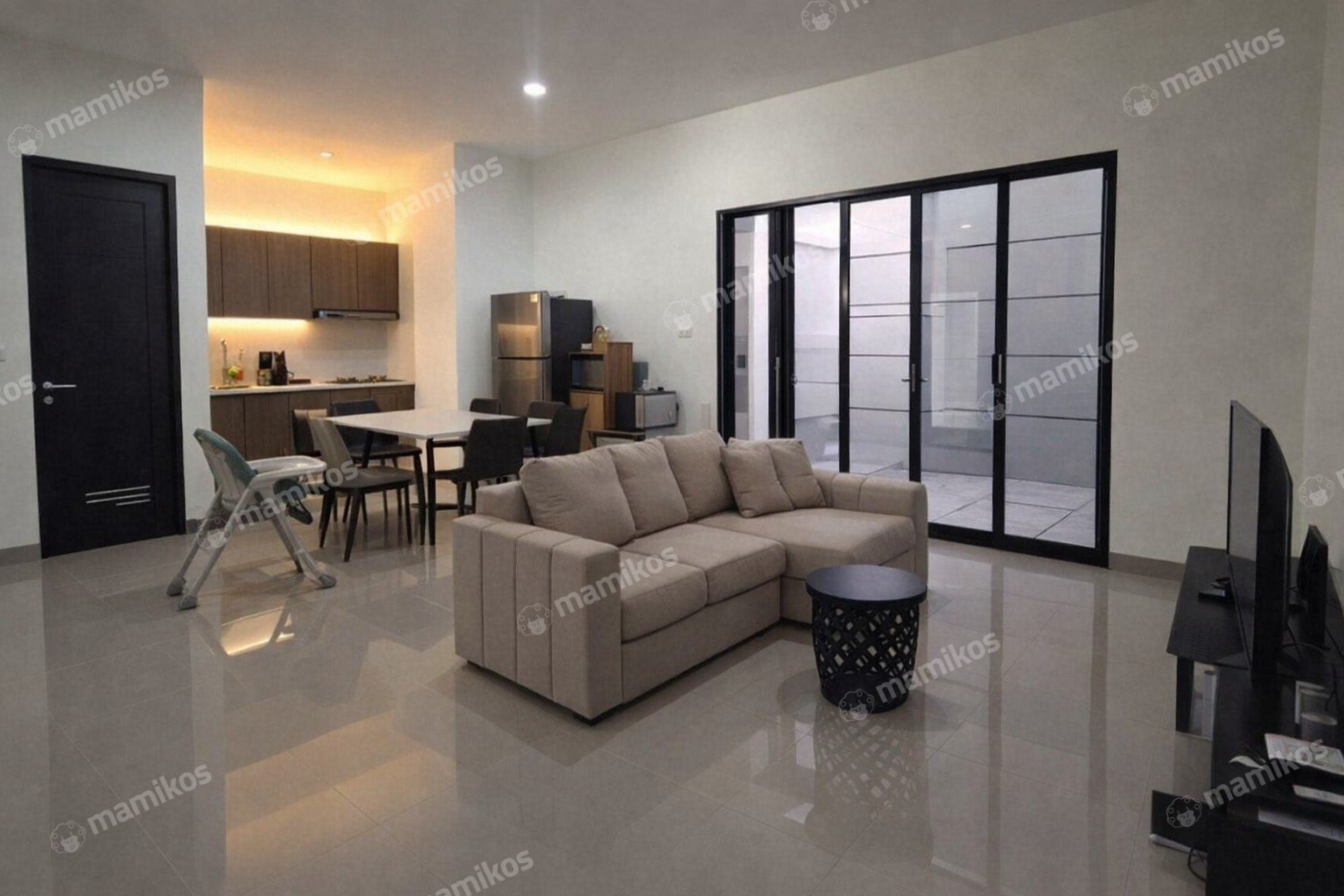 Rumah Sertifikat PPJB 4 Kamar Tidur 4 Kamar Mandi Kelapa Gading Jakarta Utara - Photo 5