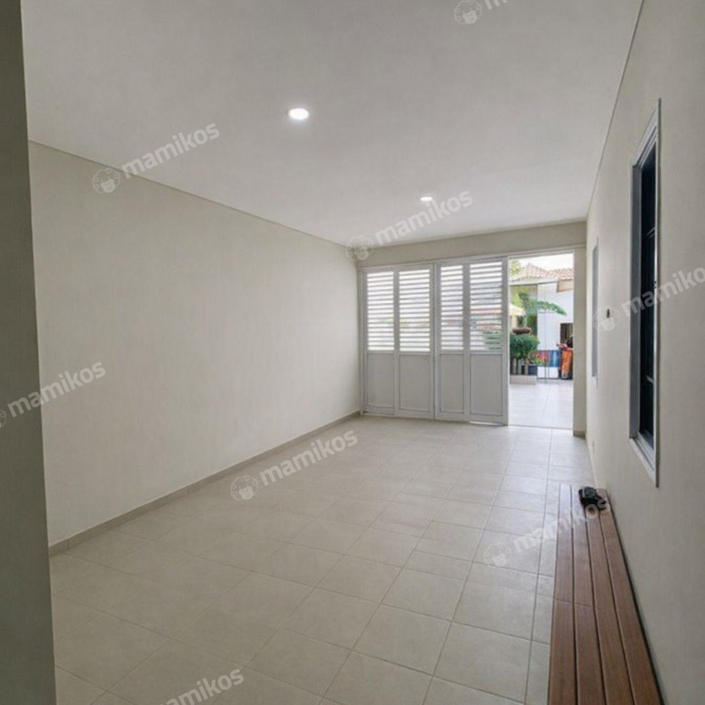 Rumah Sertifikat SHM 5 Kamar Tidur 4 Kamar Mandi Palmerah Jakarta Barat - Photo 3