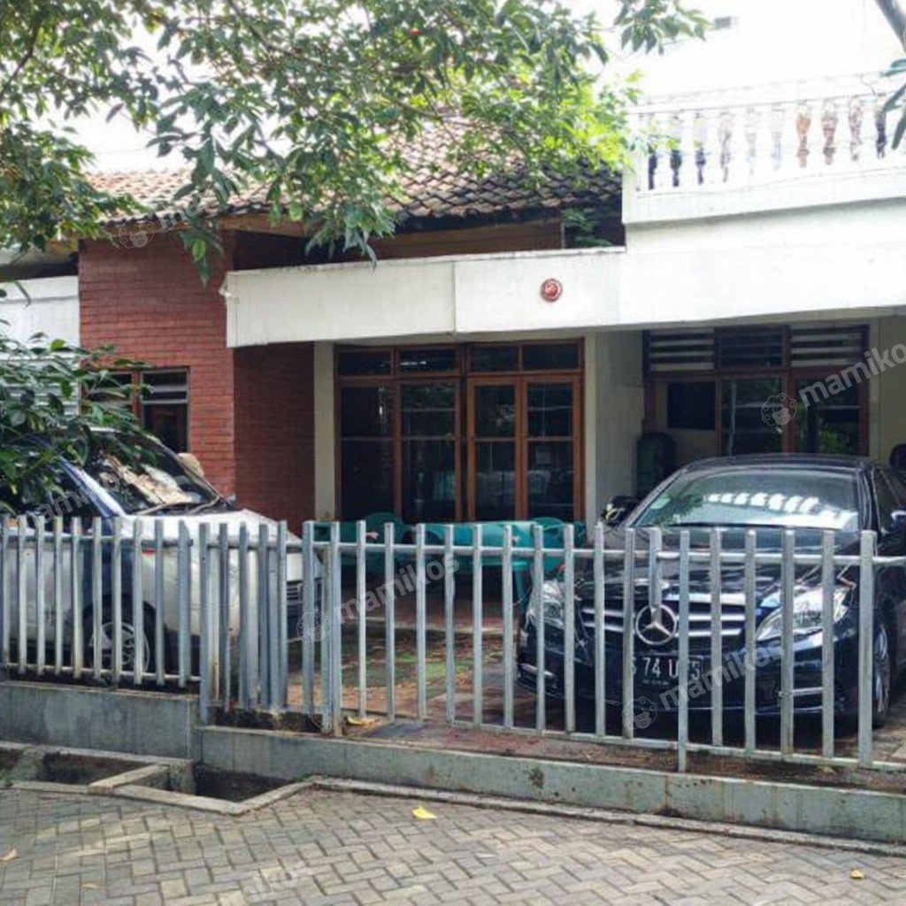Rumah 4 Kamar Tidur 2 Kamar Mandi 2 Lantai Kedoya Baru Jakarta Barat