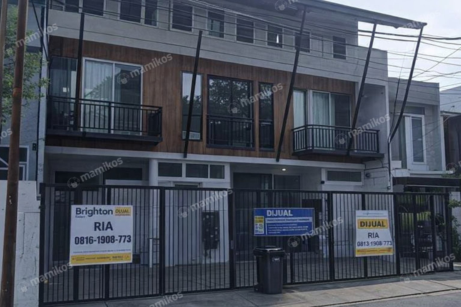 Rumah Sertifikat SHM 4 Kamar Tidur 3 Kamar Mandi Cilandak Jakarta Selatan
