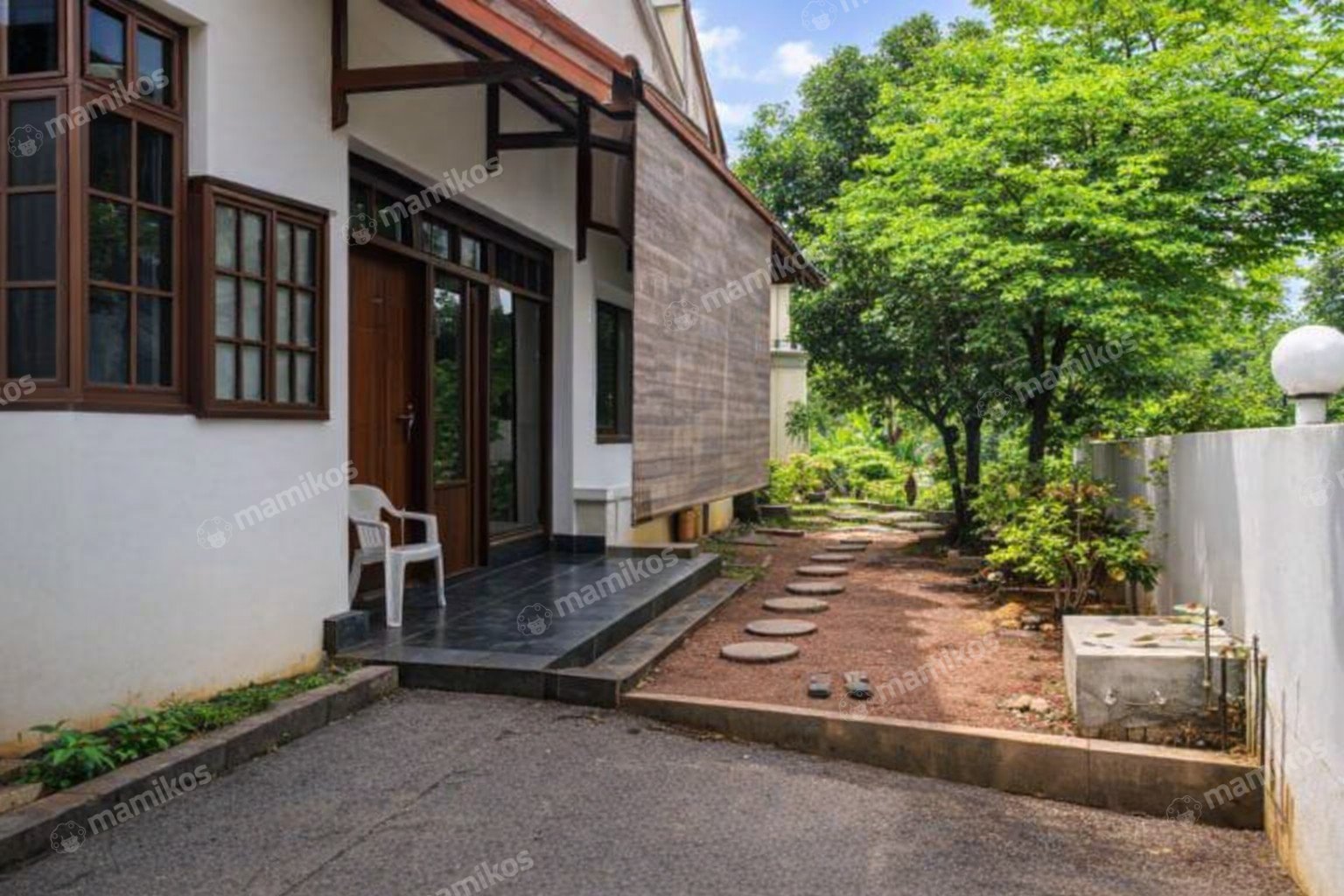 Rumah Sertifikat SHM 3 Kamar Tidur 2 Kamar Mandi Puri Indah Jakarta Barat - Photo 5