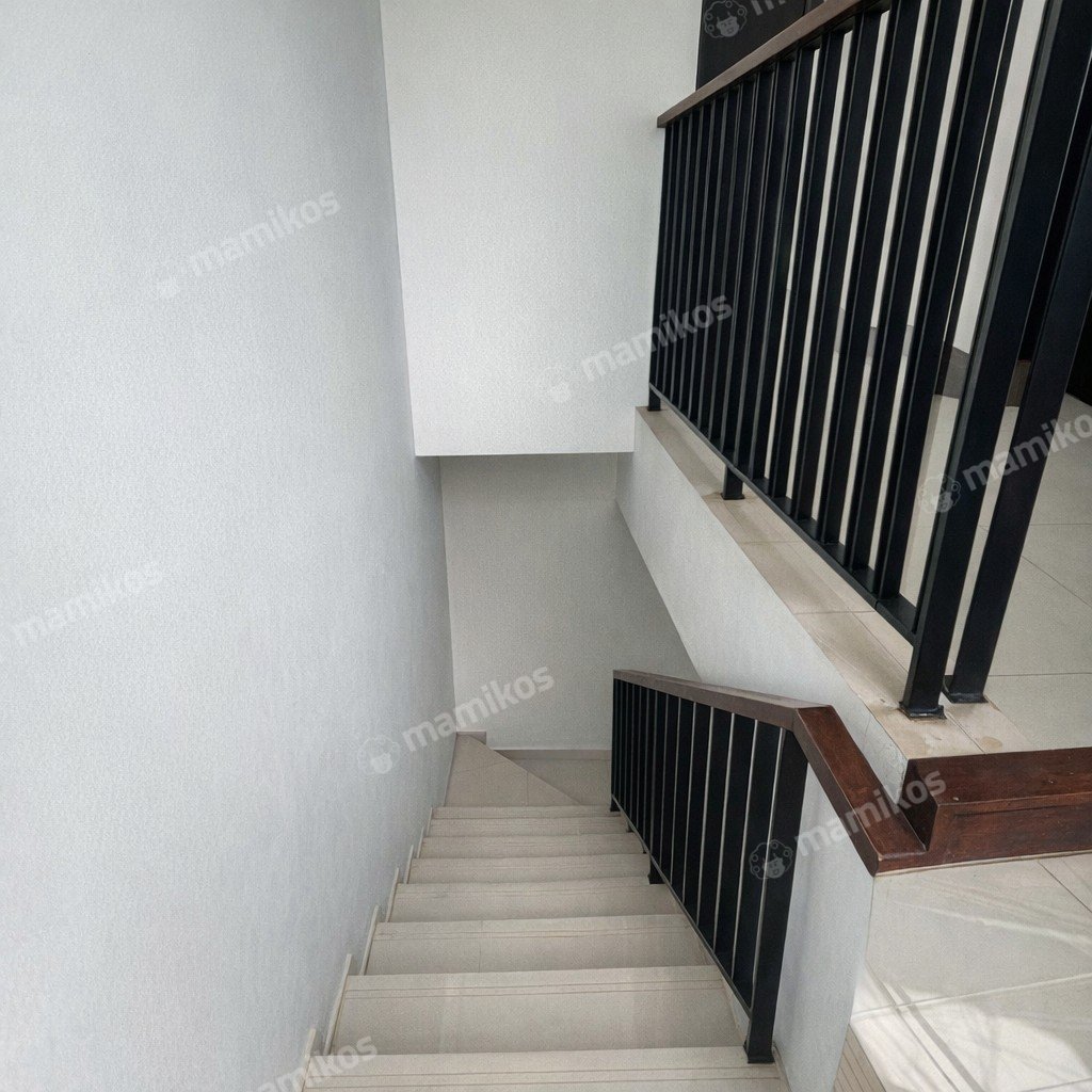 Rumah Sertifikat HGB 2 Kamar Tidur 2 Kamar Mandi Puri Indah Jakarta Barat - Photo 3