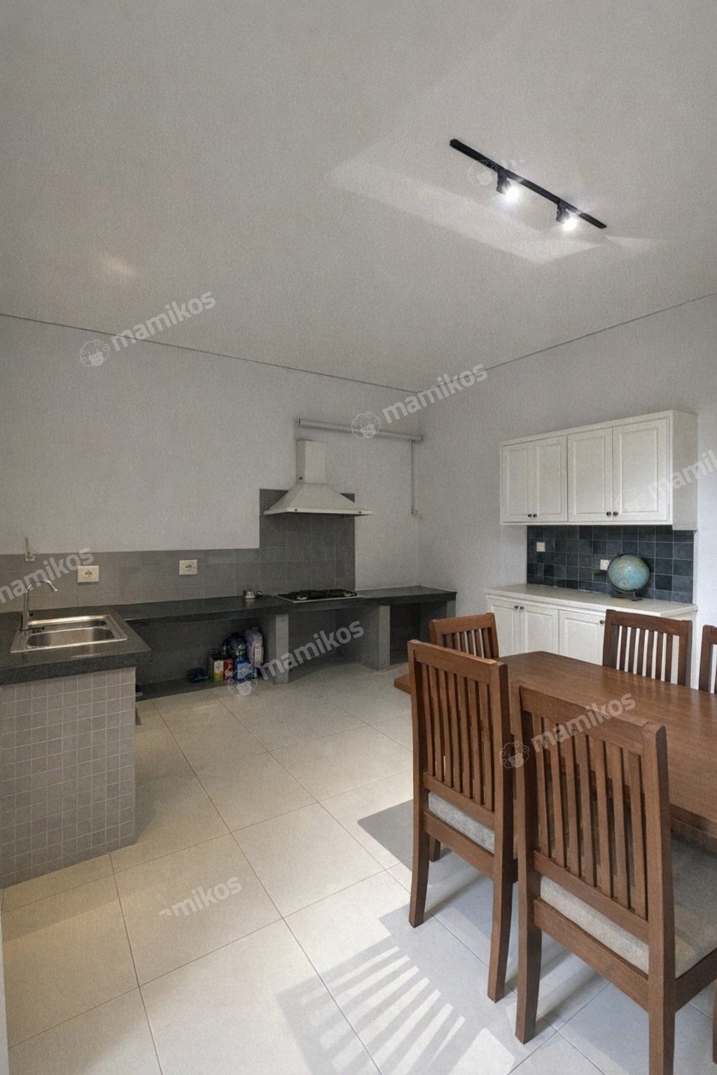 Rumah Sertifikat SHM 3 Kamar Tidur 3 Kamar Mandi Joglo Jakarta Barat - Photo 5