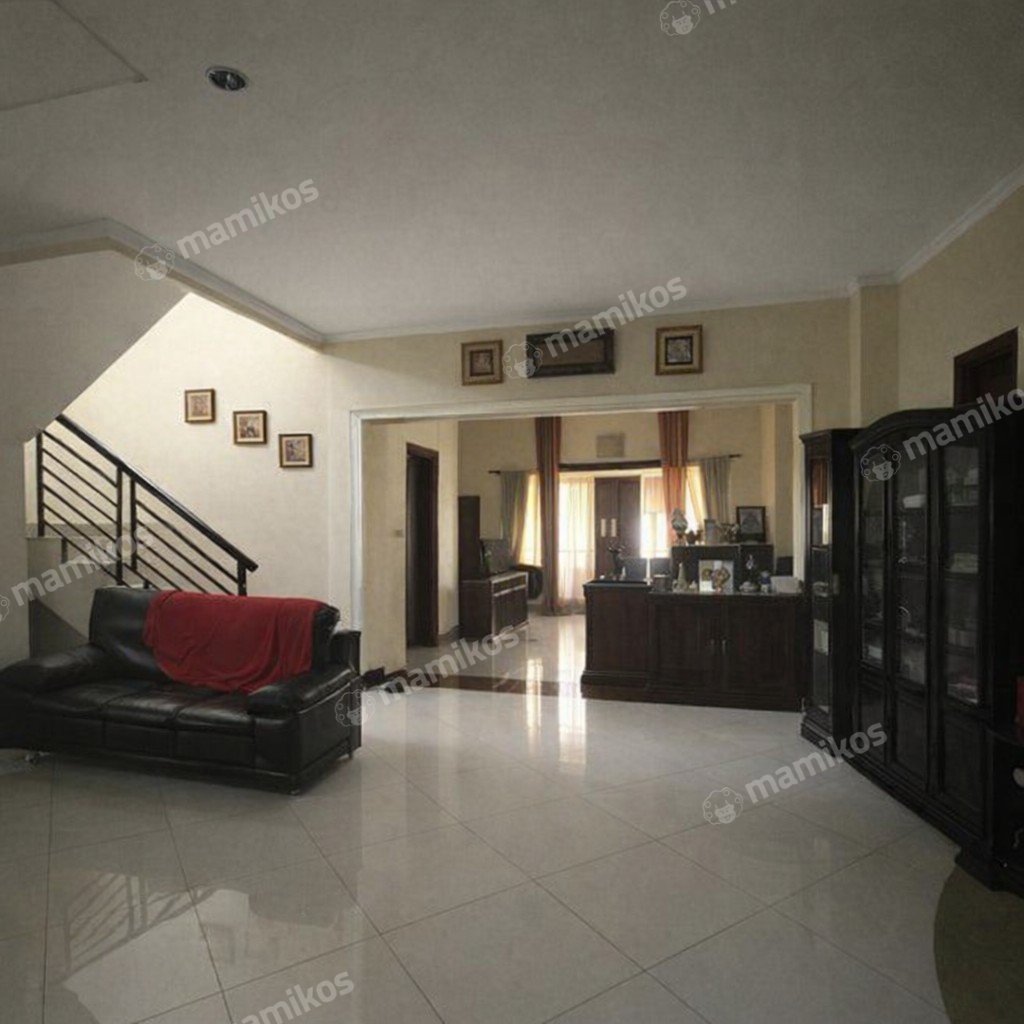 Rumah Sertifikat SHM 1 Lantai Ragunan Jakarta Selatan - Photo 2