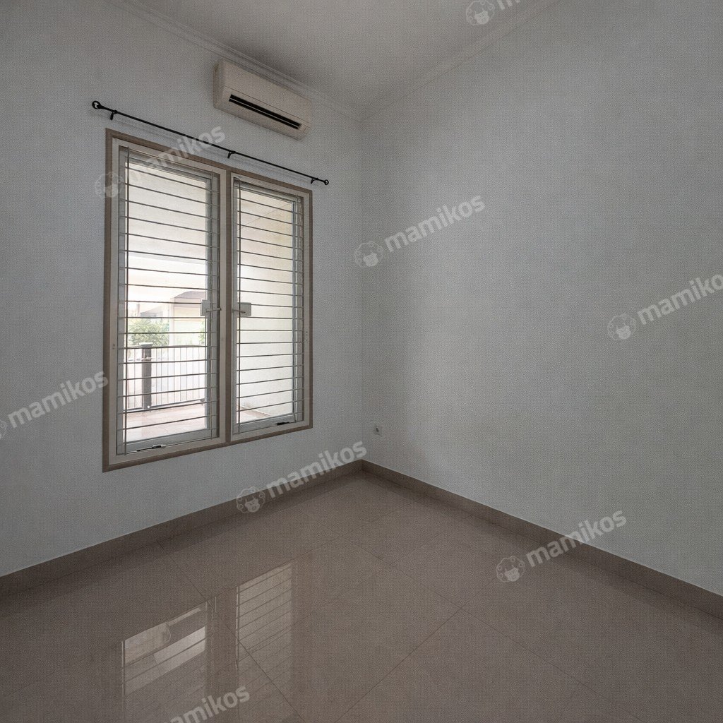 Rumah Sertifikat SHM 3 Kamar Tidur 2 Kamar Mandi Duri Kepa Jakarta Barat - Photo 5