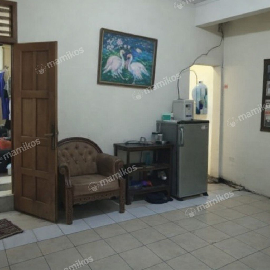 Rumah Sertifikat SHM 5 Kamar Tidur 3 Kamar Mandi Rawamangun Jakarta Timur - Photo 4