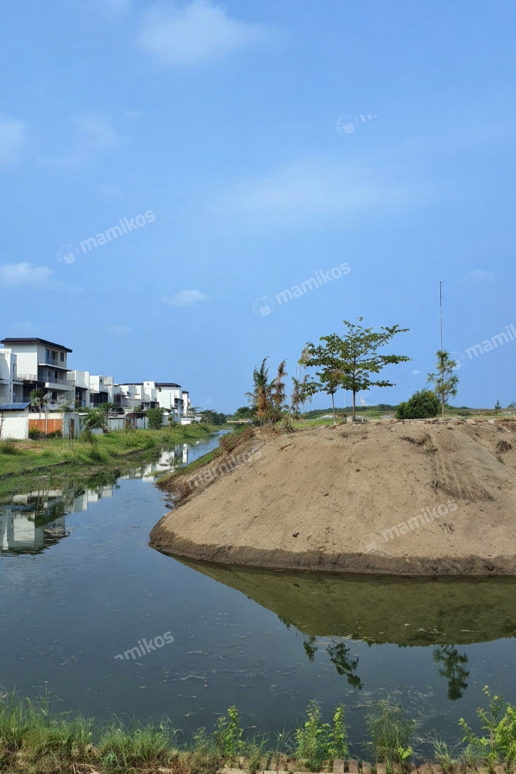 Rumah Baru Sertifikat HGB 4 Kamar Tidur Pantai Indah Kapuk Jakarta Utara - Photo 3