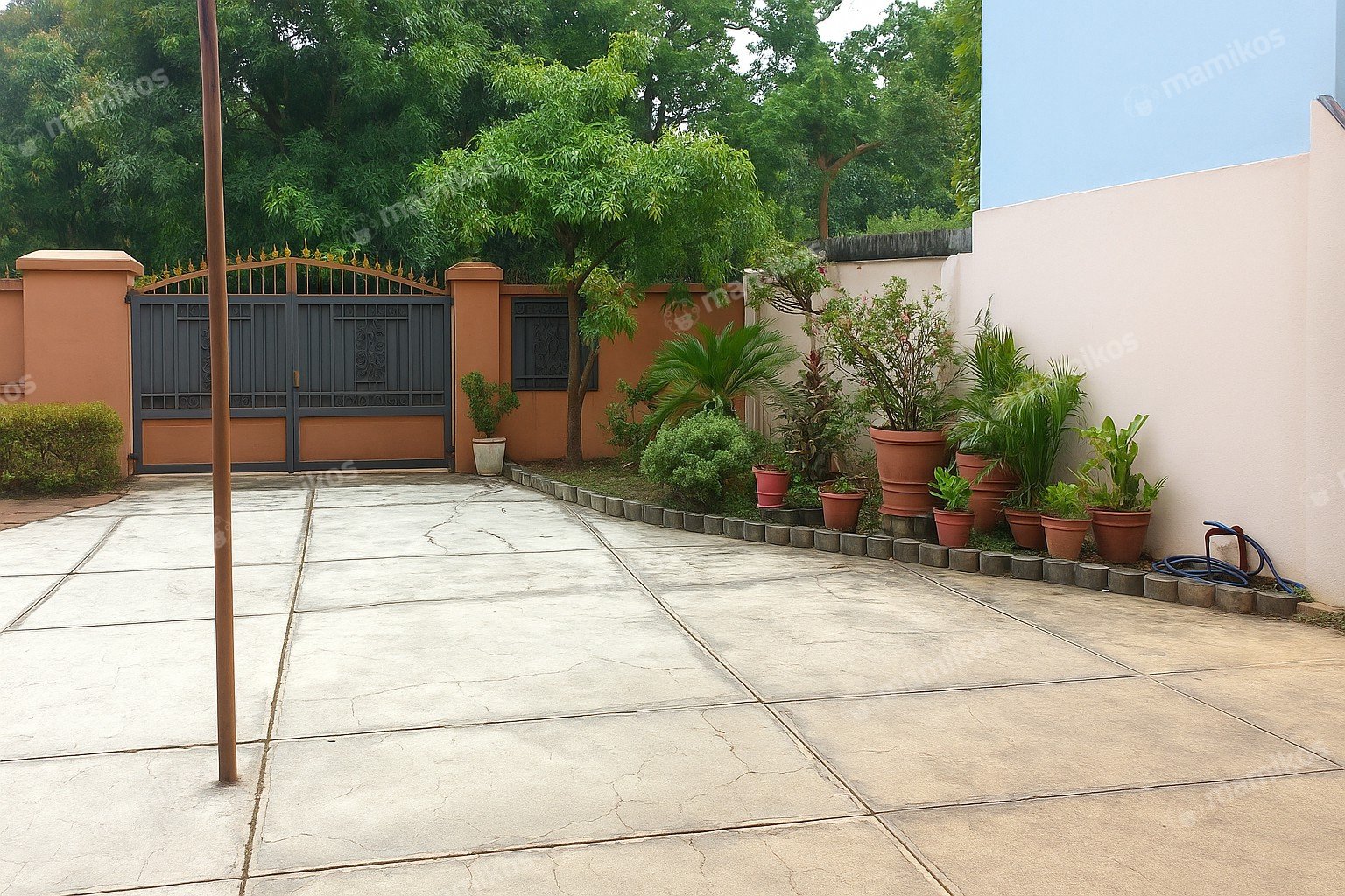 Rumah Sertifikat SHM 5 Kamar Tidur 5 Kamar Mandi Pondok Kelapa Jakarta Timur - Photo 4