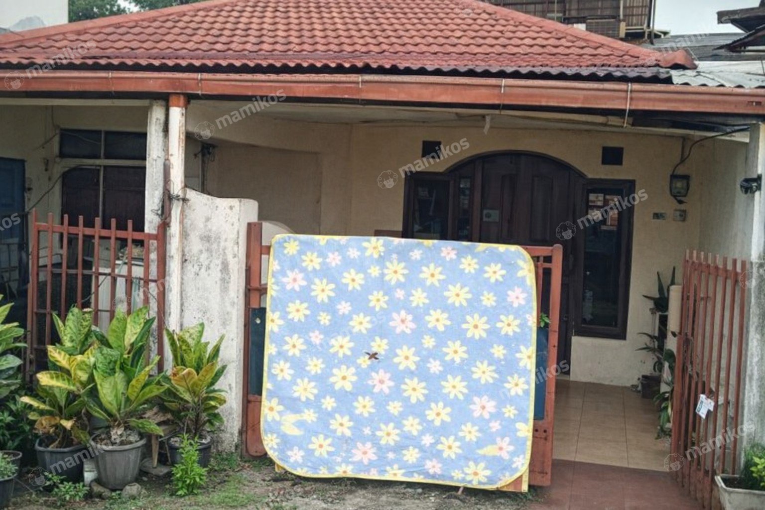 Rumah Sertifikat HGB 5 Kamar Tidur 4 Kamar Mandi Jatinegara Jakarta Timur